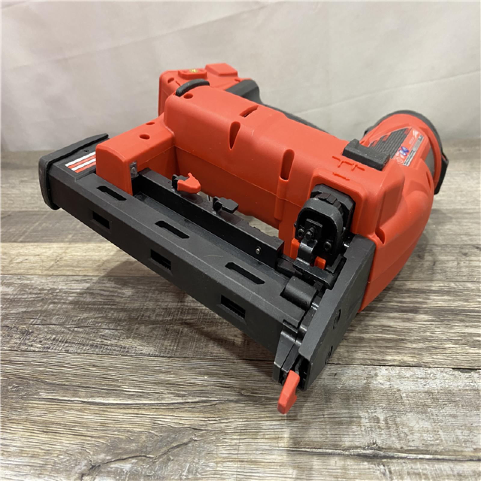 AS-IS Milwaukee FUEL 18-Volt Lithium-Ion Brushless Cordless 18-Gauge 1/4 in. Narrow Crown Stapler (Tool-Only)