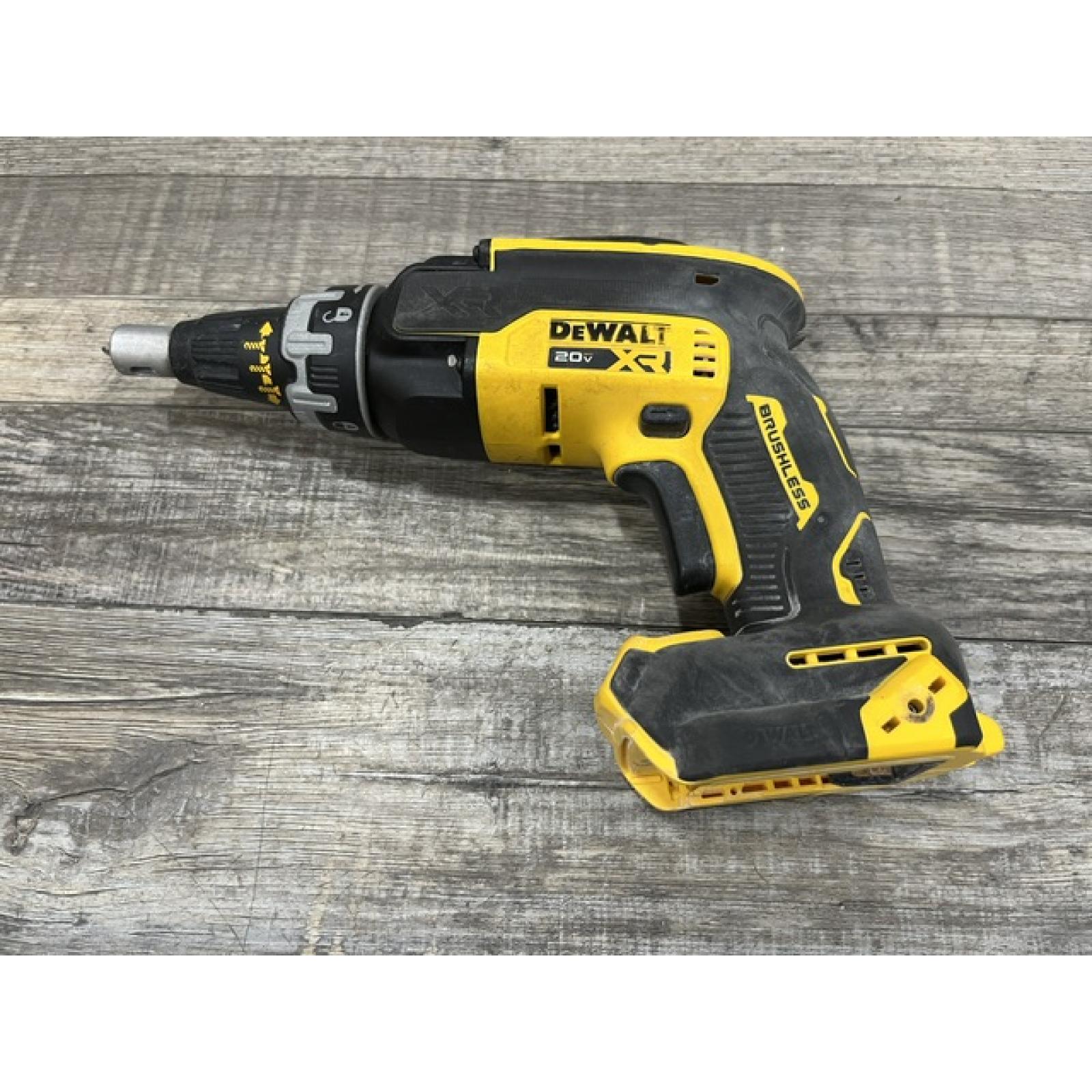 AS-IS DEWALT XR 20V MAX Lithium-Ion Cordless Brushless Screw Gun (Tool Only)