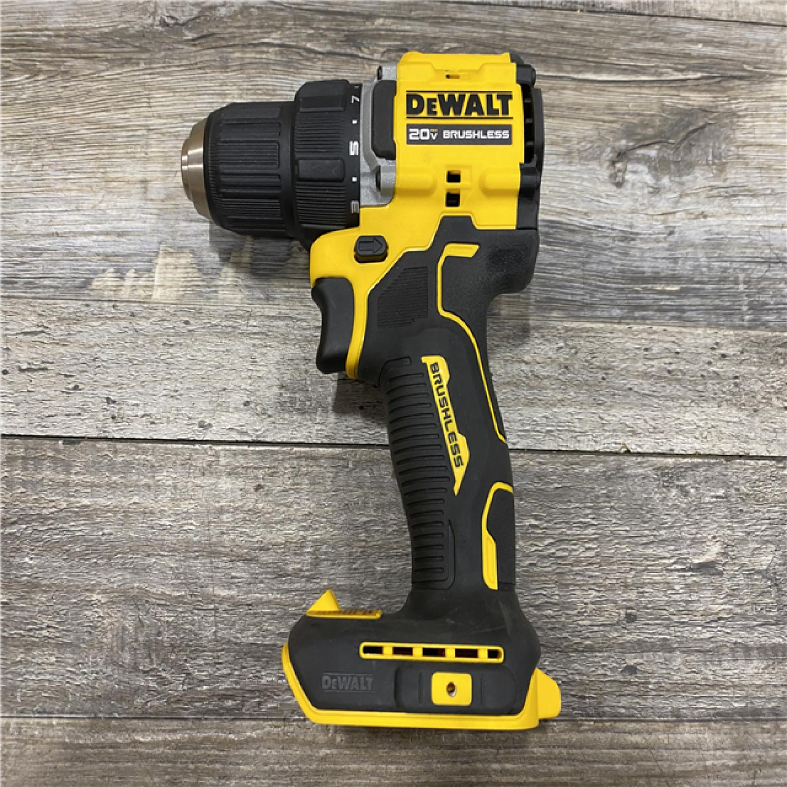 AS-IS DEWALT Atomic 20V Lithium-Ion Cordless Compact 1/2 in. Drill/Driver Kit