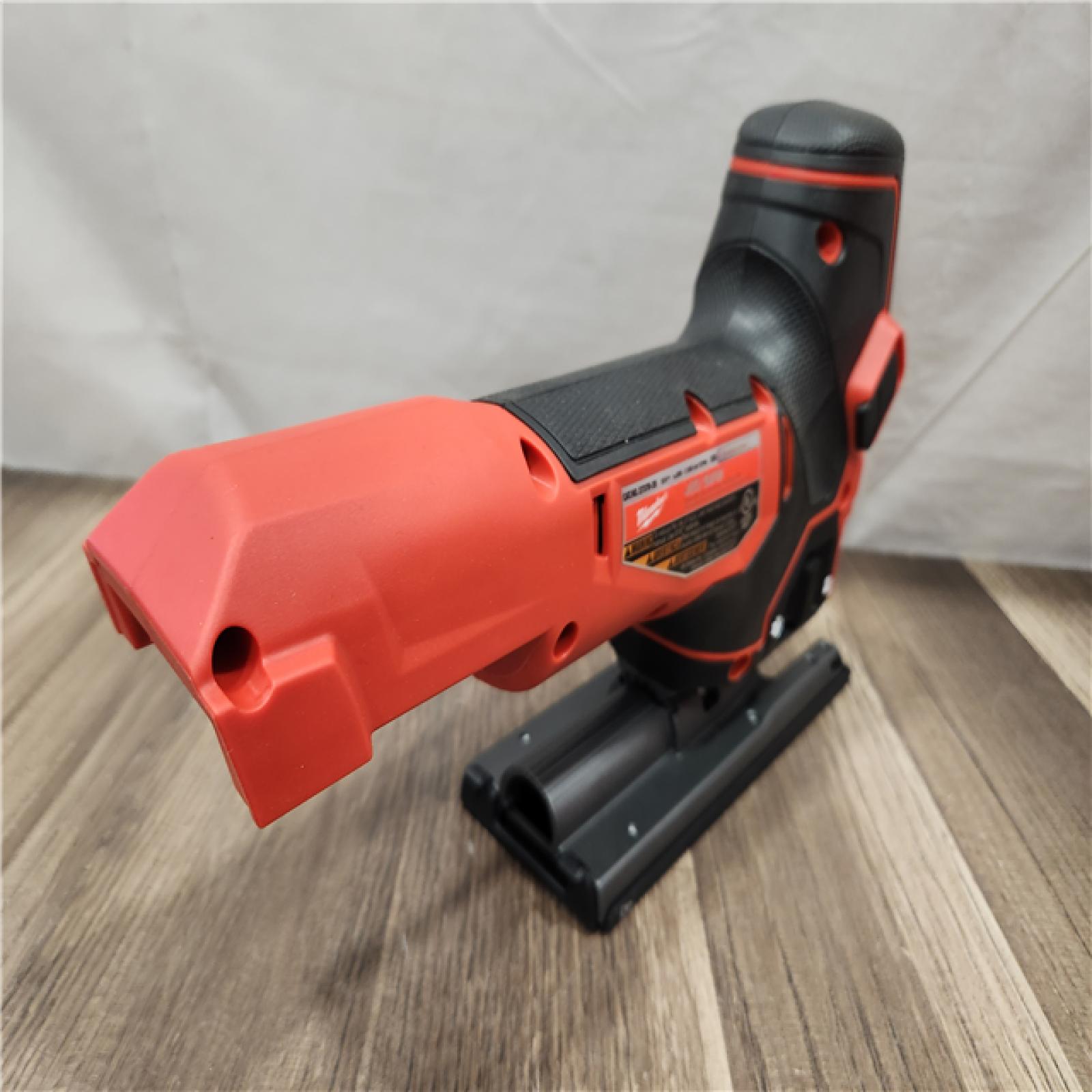 AS-IS- Milwaukee M18 FUEL 18 Volt Lithium-Ion Brushless Barrel Grip Cordless Jig Saw (TOOL ONLY)