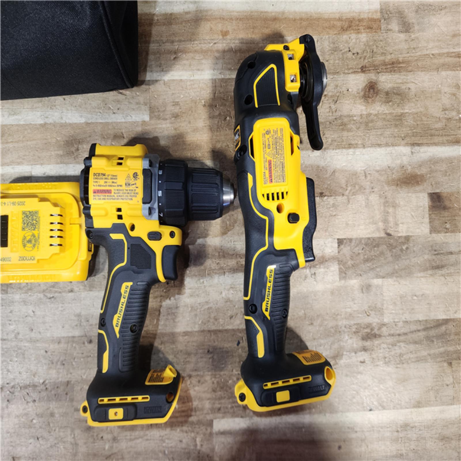 HOUSTON LOCATION - AS - IS DEWALT ATOMIC 20-Volt Lithium-Ion Cordless Brushless (2-Tool) Combo Kit