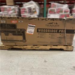 DALLAS LOCATION - Traeger Woodridge Pro Wi-Fi Wood Pellet Grill and Smoker in Black