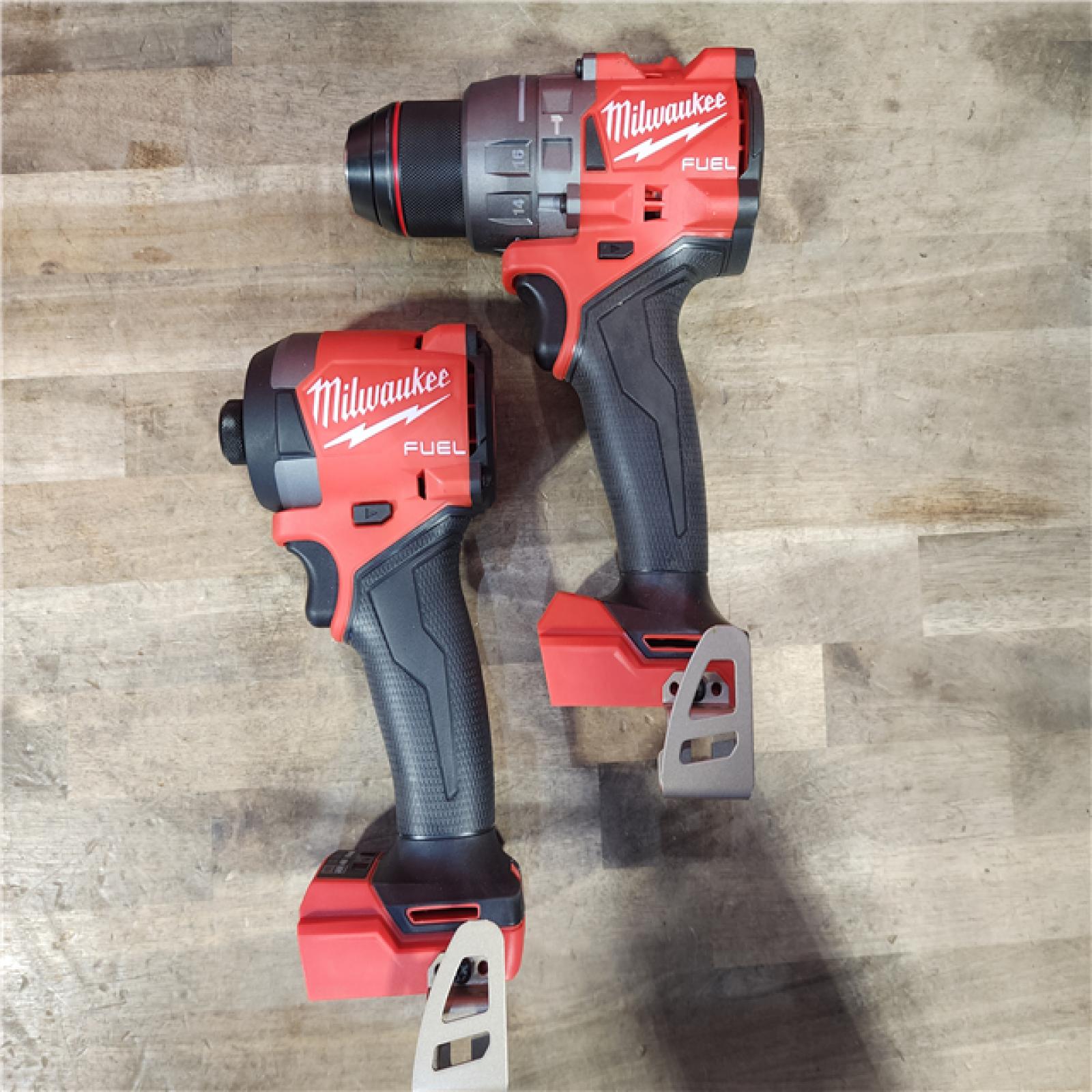 HOUSTON LOCATION - AS-IS (APPEARS LIKE NEW) MILWAUKEE FUEL 18V Lithium-Ion Brushless Cordless Hammer Drill and Impact Driver Combo Kit