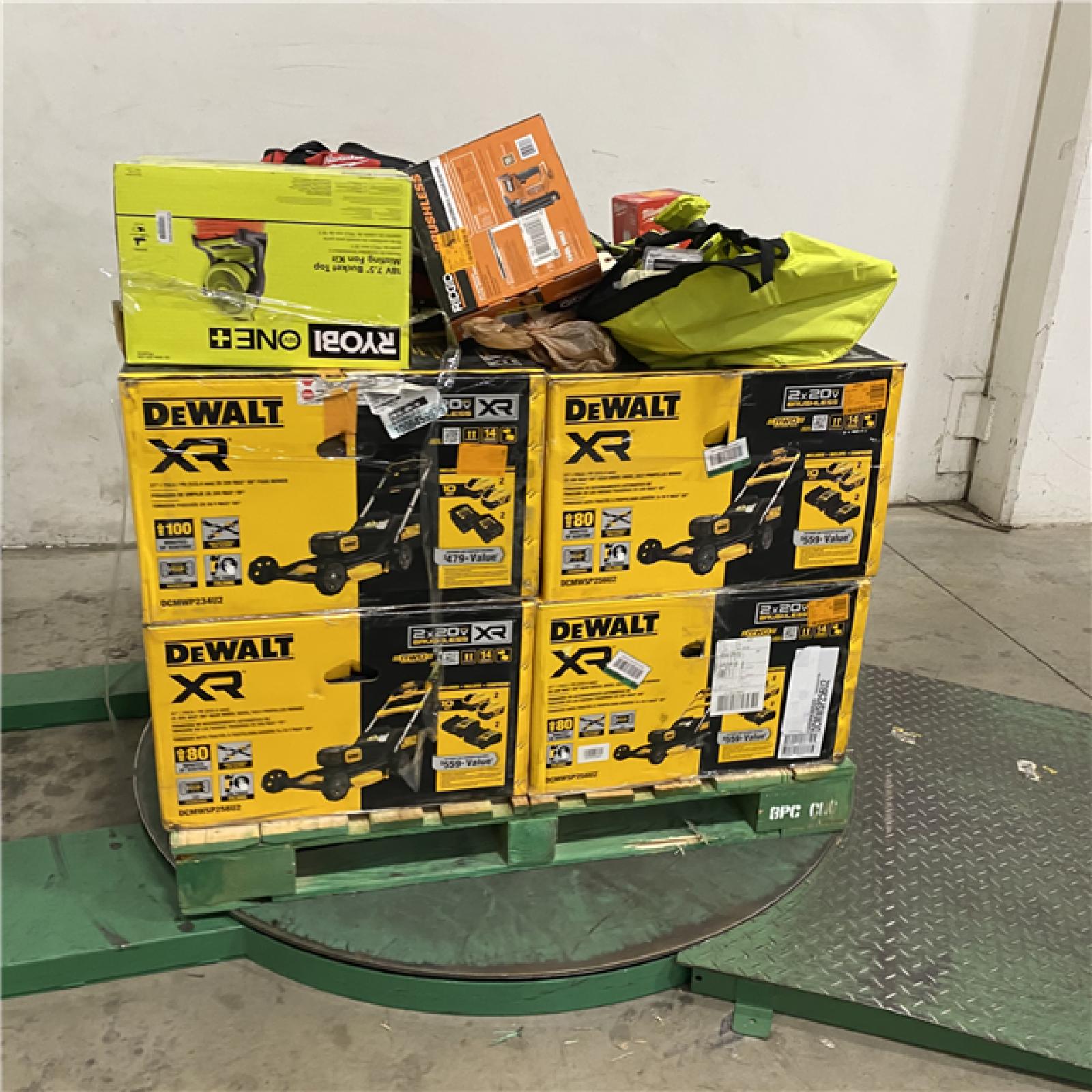 Dallas Location - As-Is Tool Pallet