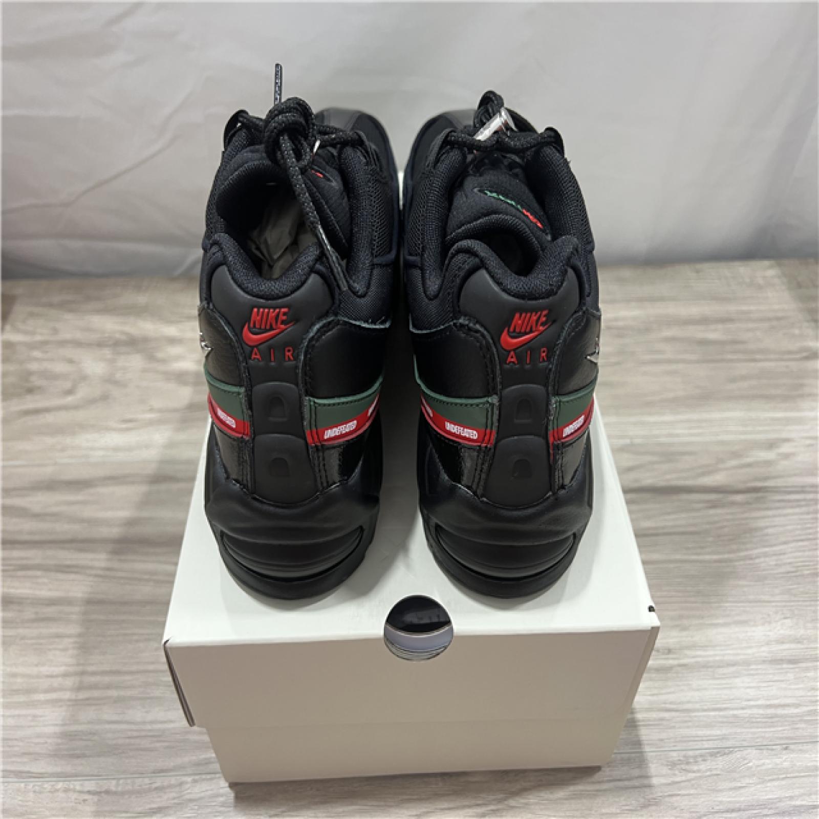 Men's Undefeated x Nike Air Max 95 - Black Metallic Silver SZ 10.5