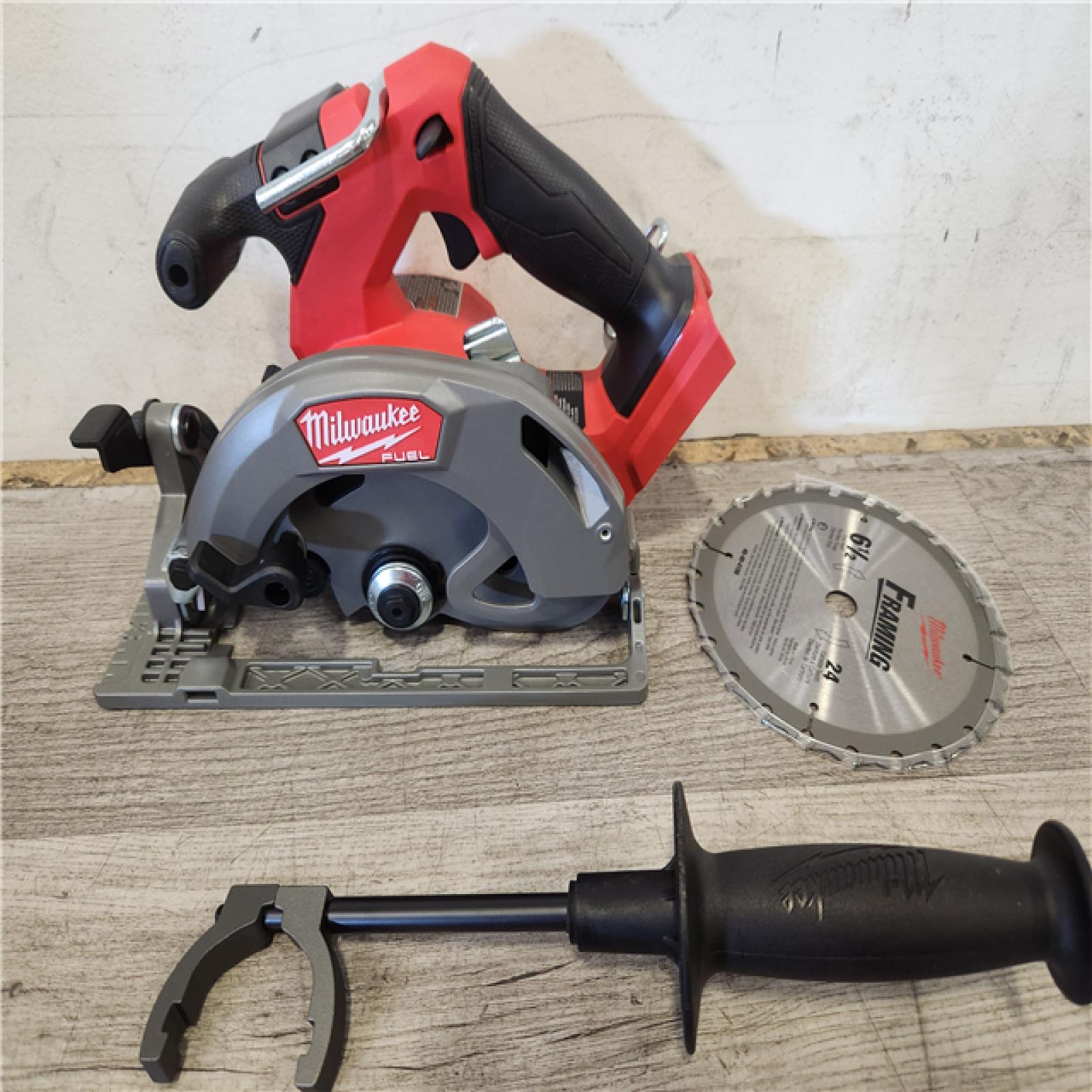 Phoenix NEW Milwaukee M18 FUEL 18V Lithium-Ion Brushless Cordless Combo Kit (5-Tool) with Two 5.0 Ah Batteries, 1 Charger 1 Tool Bag