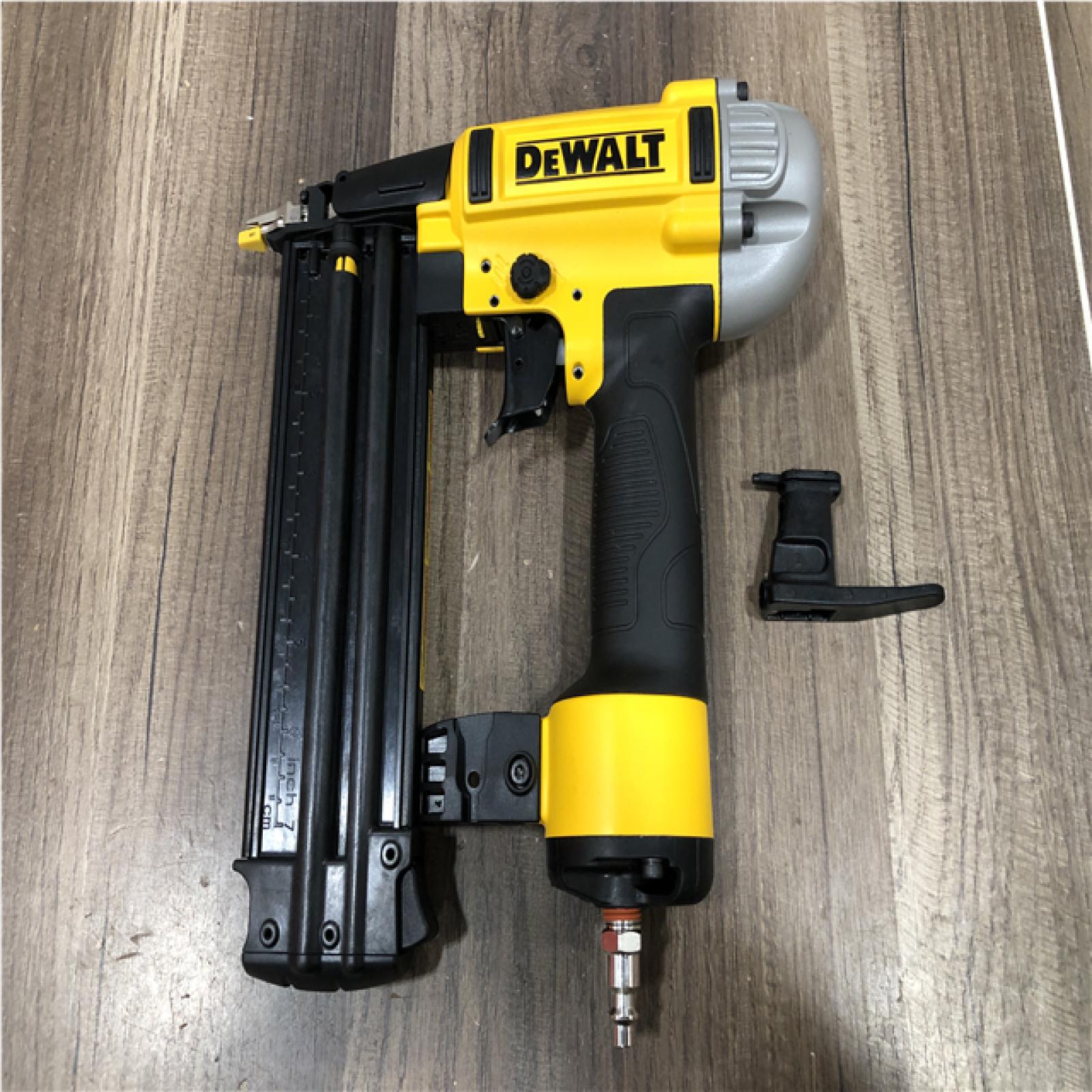 AS-IS DEWALT 6 Gal. 18-Gauge Brad Nailer and Heavy-Duty Pancake Electric Air Compressor Combo Kit