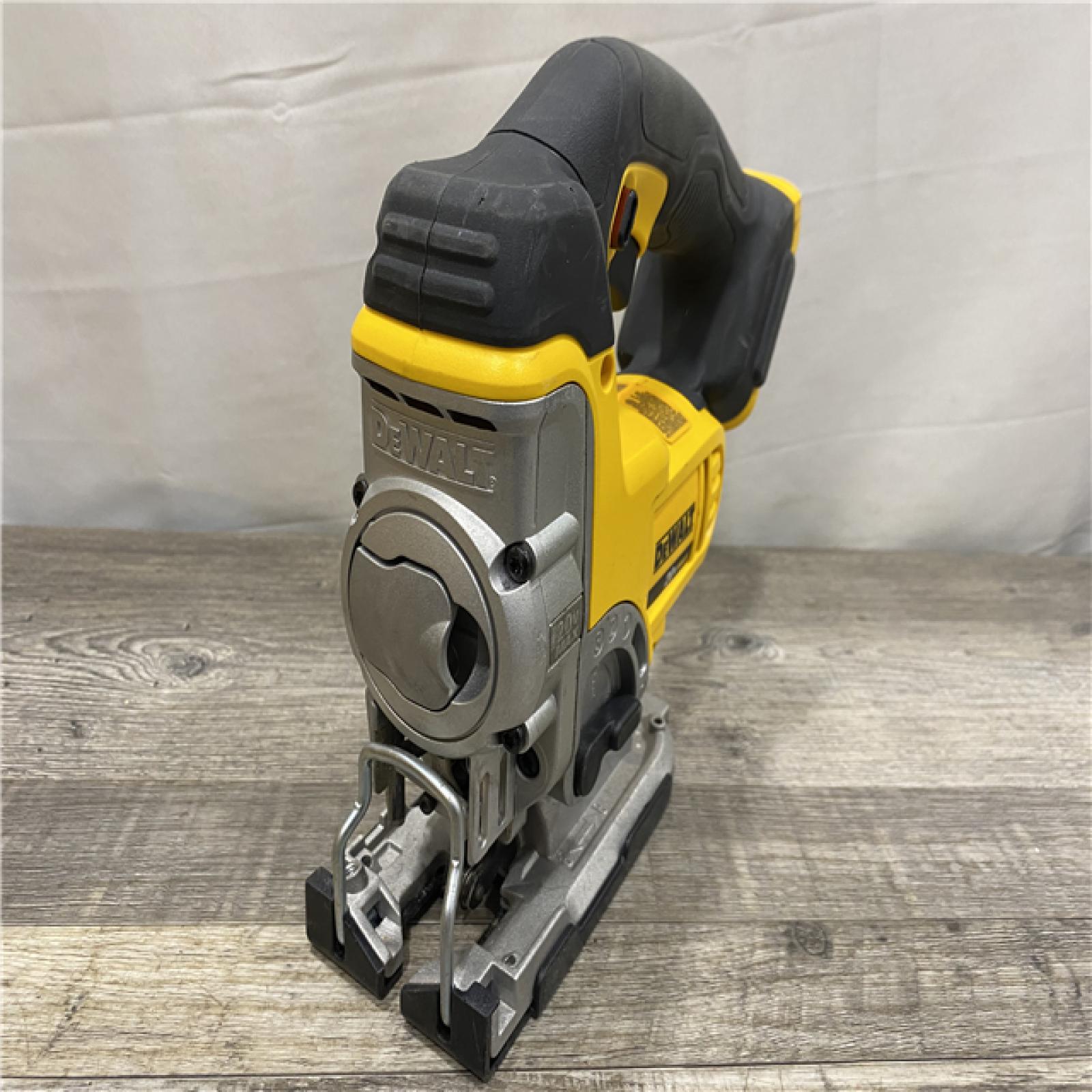 AS-IS DEWALT 20V MAX Cordless Jig Saw (Tool Only)