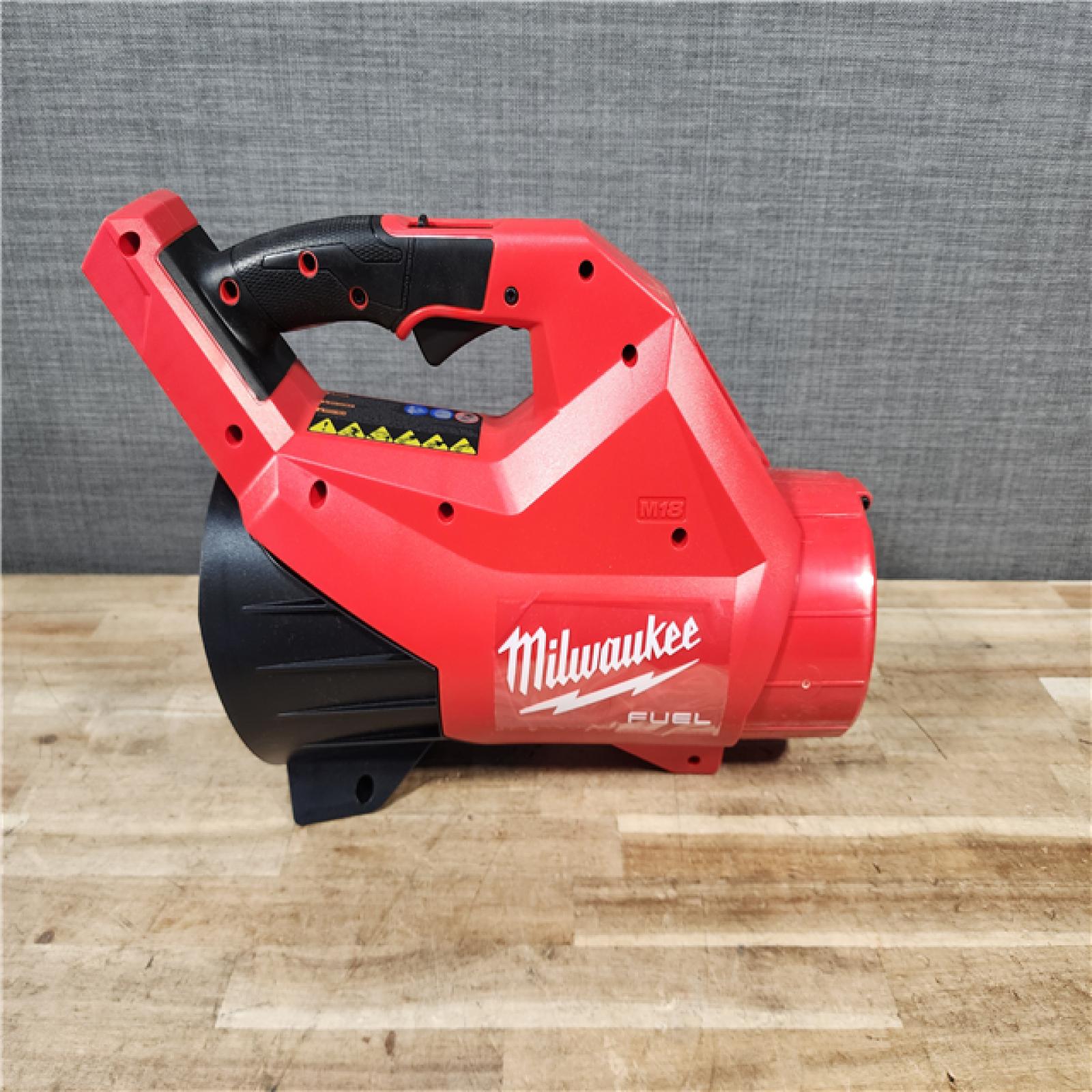HOUSTON LOCATION - AS - IS Milwaukee FUEL 120 MPH 500 CFM 18V Lithium-Ion Brushless Cordless Handheld Blower (Tool-Only)