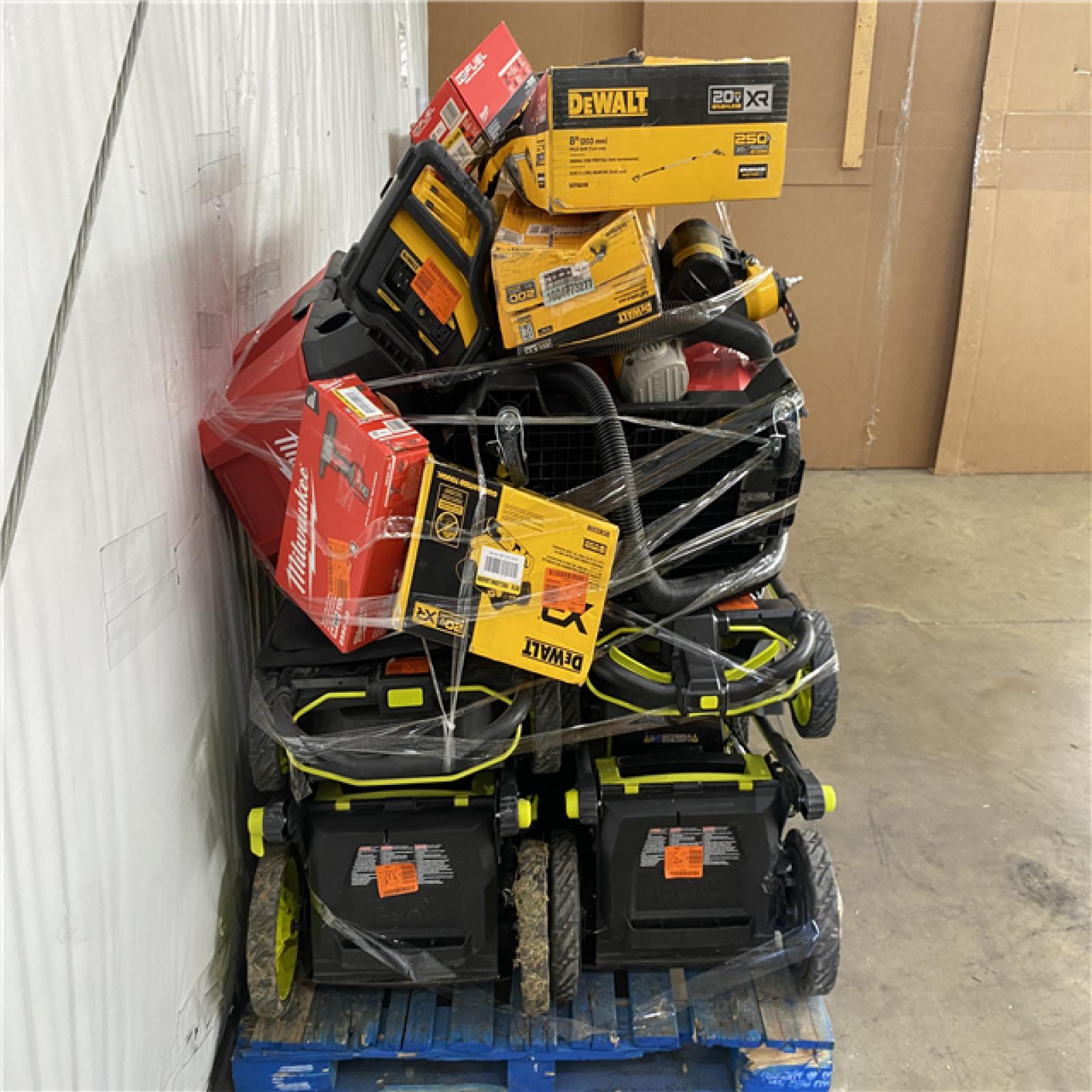 Houston Location AS IS - Tool Pallet