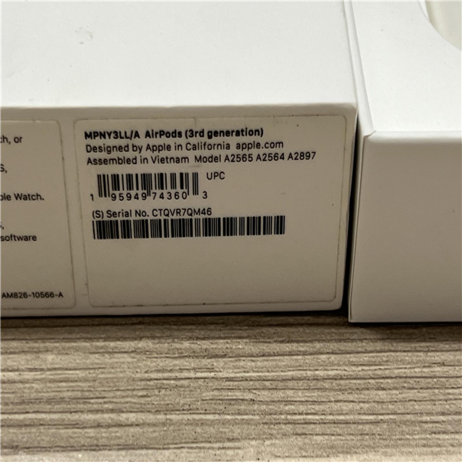 AS-IS Apple AirPods (3rd generation) Lightning Charging Case