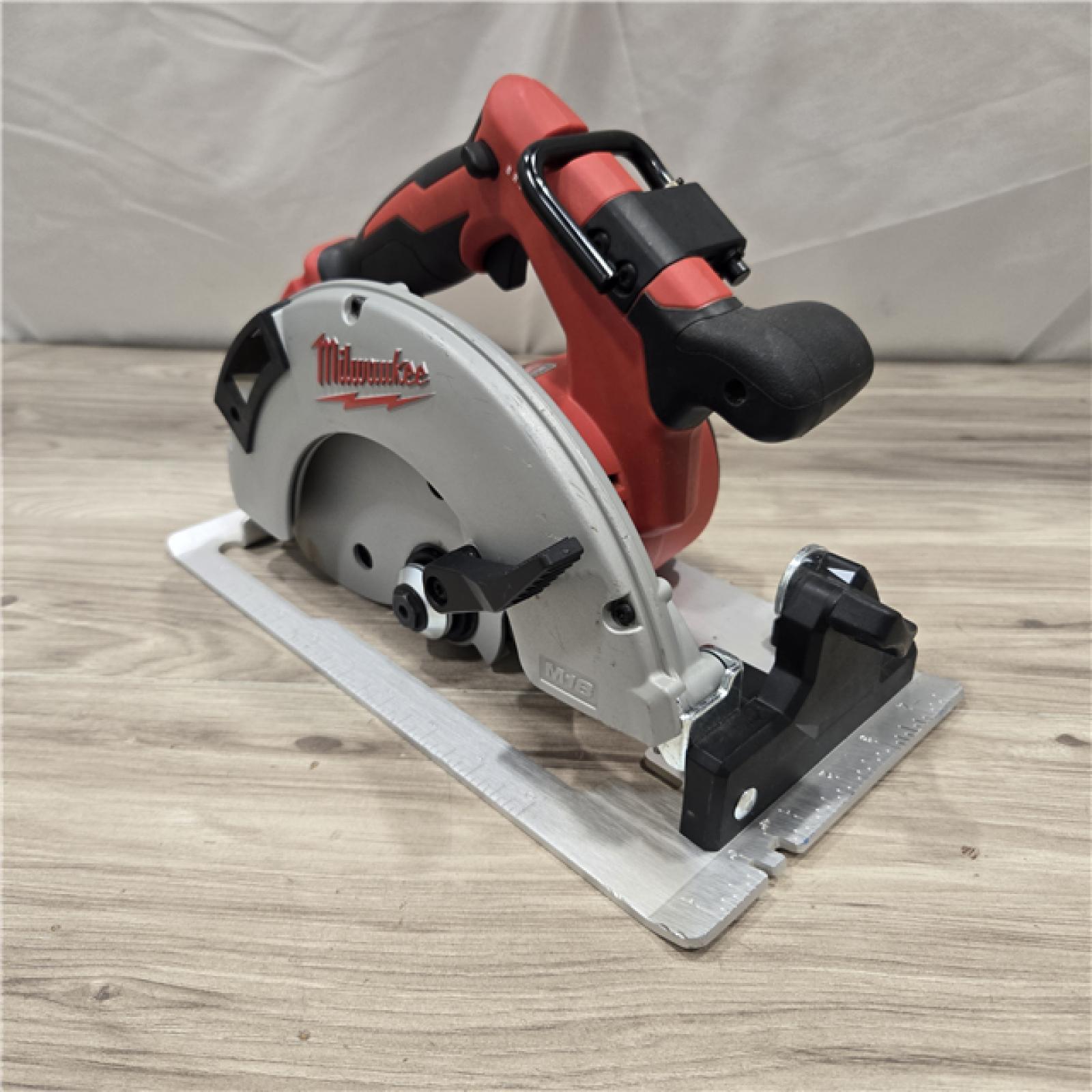 AS-IS Milwaukee 7-1/4 18V Circular Saw 2631-20 (Bare Tool)