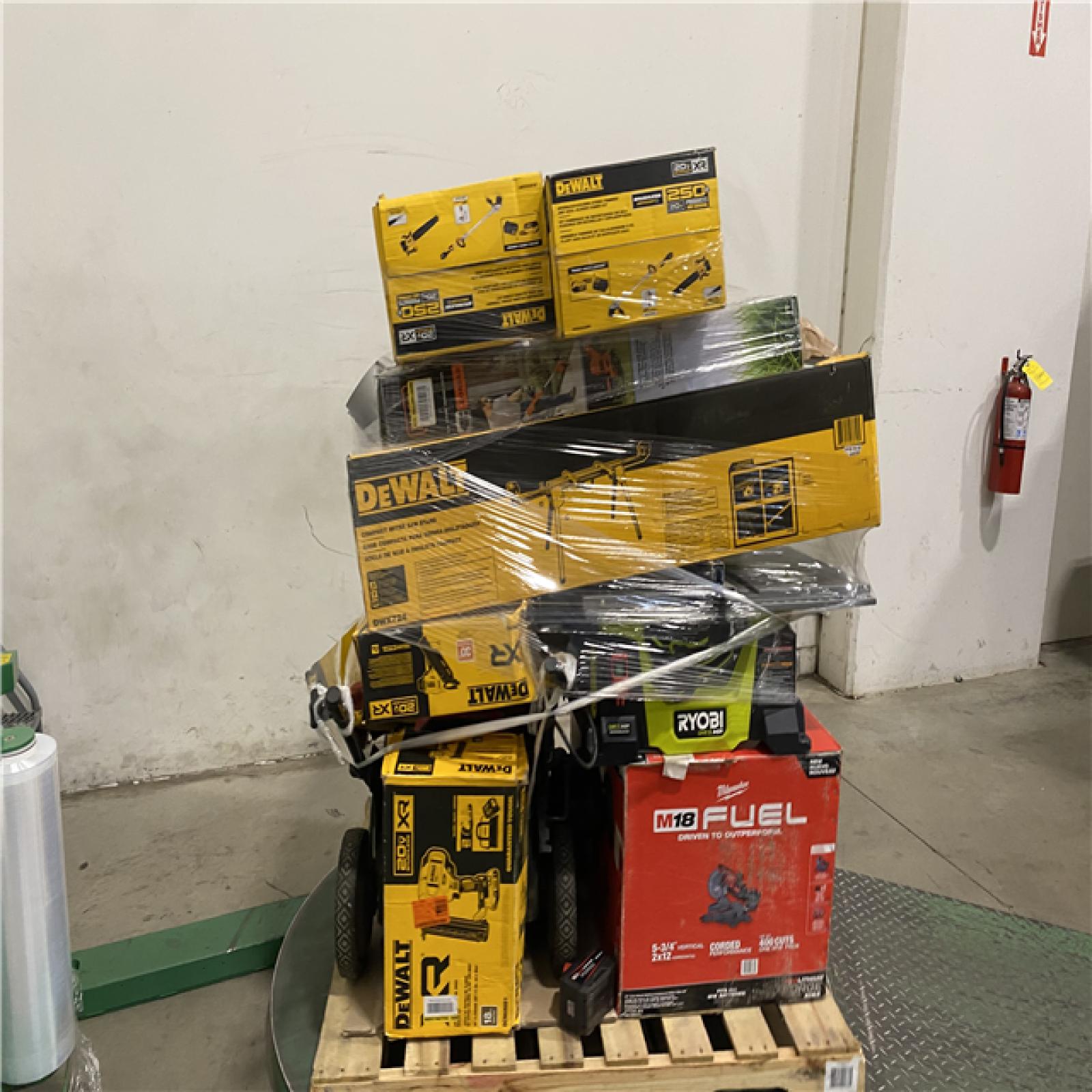Dallas Location - As-Is Tool Pallet