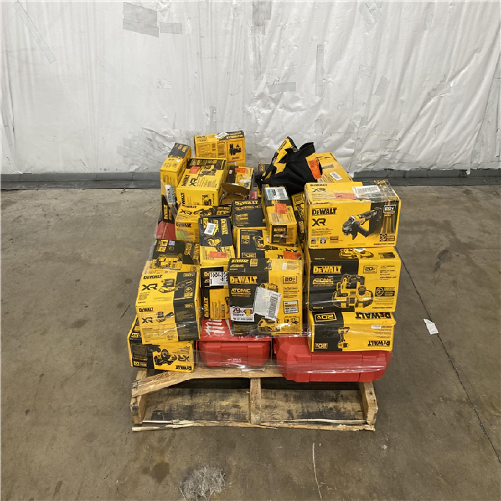 Houston Location AS IS - Tool Pallet