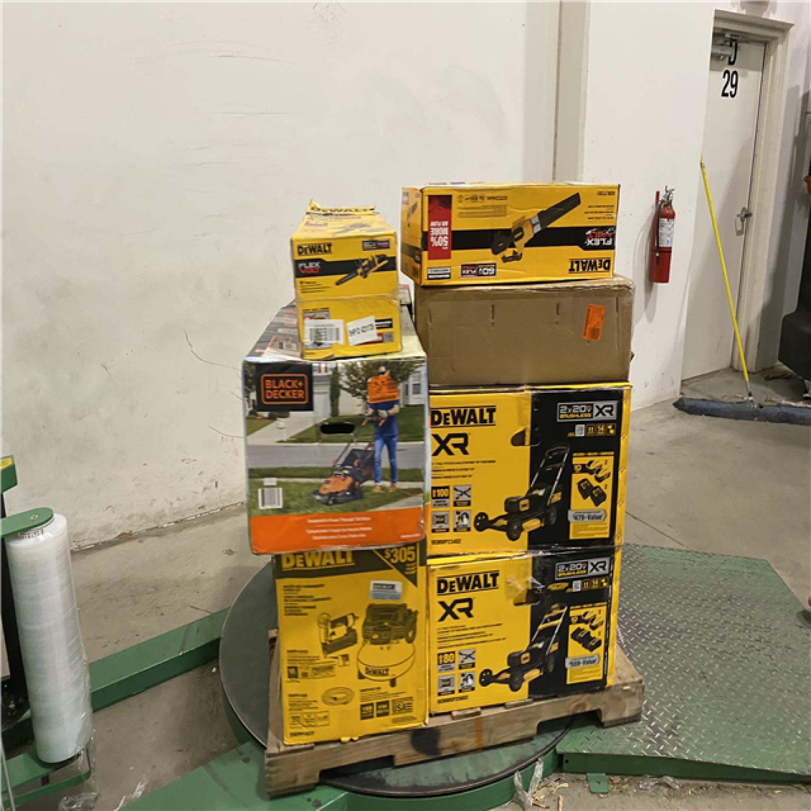 Dallas Location - As-Is DEWALT Tool Pallet