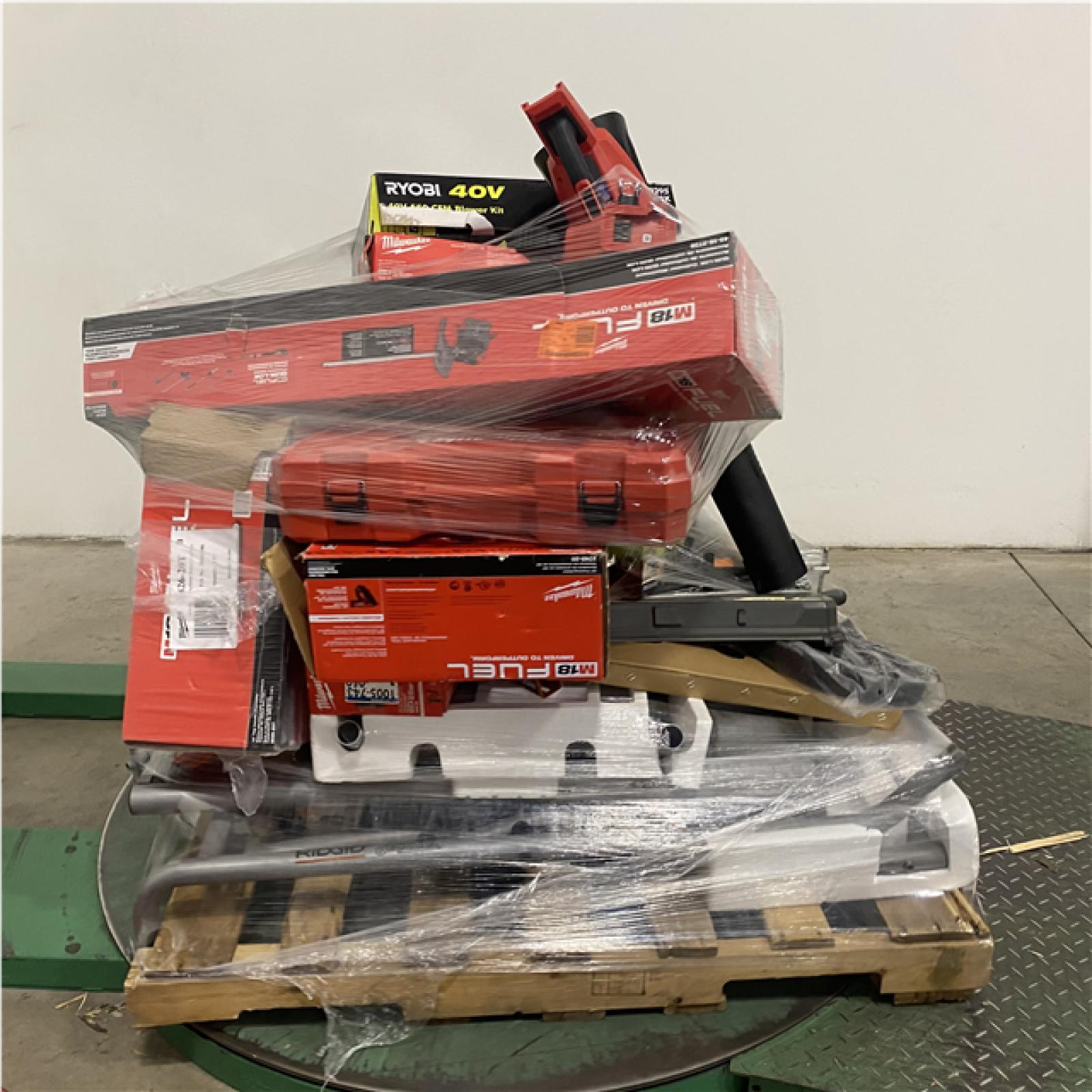 Dallas Location - As-Is Tool Pallet