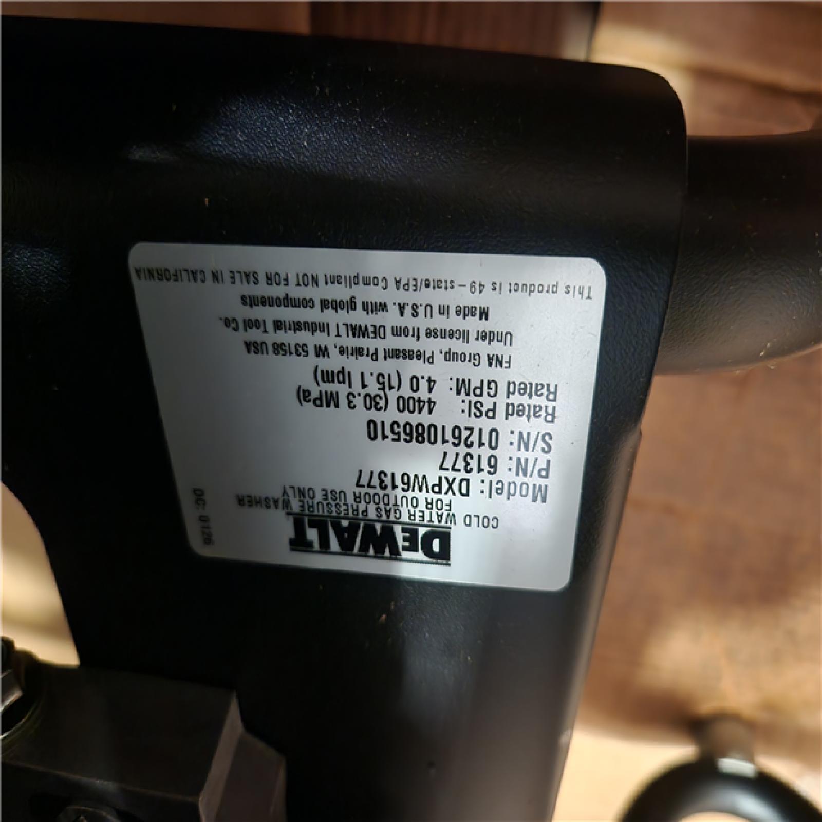 Phoenix NEW DEWALT 4400 PSI 4.0 GPM Cold Water Gas Pressure Washer