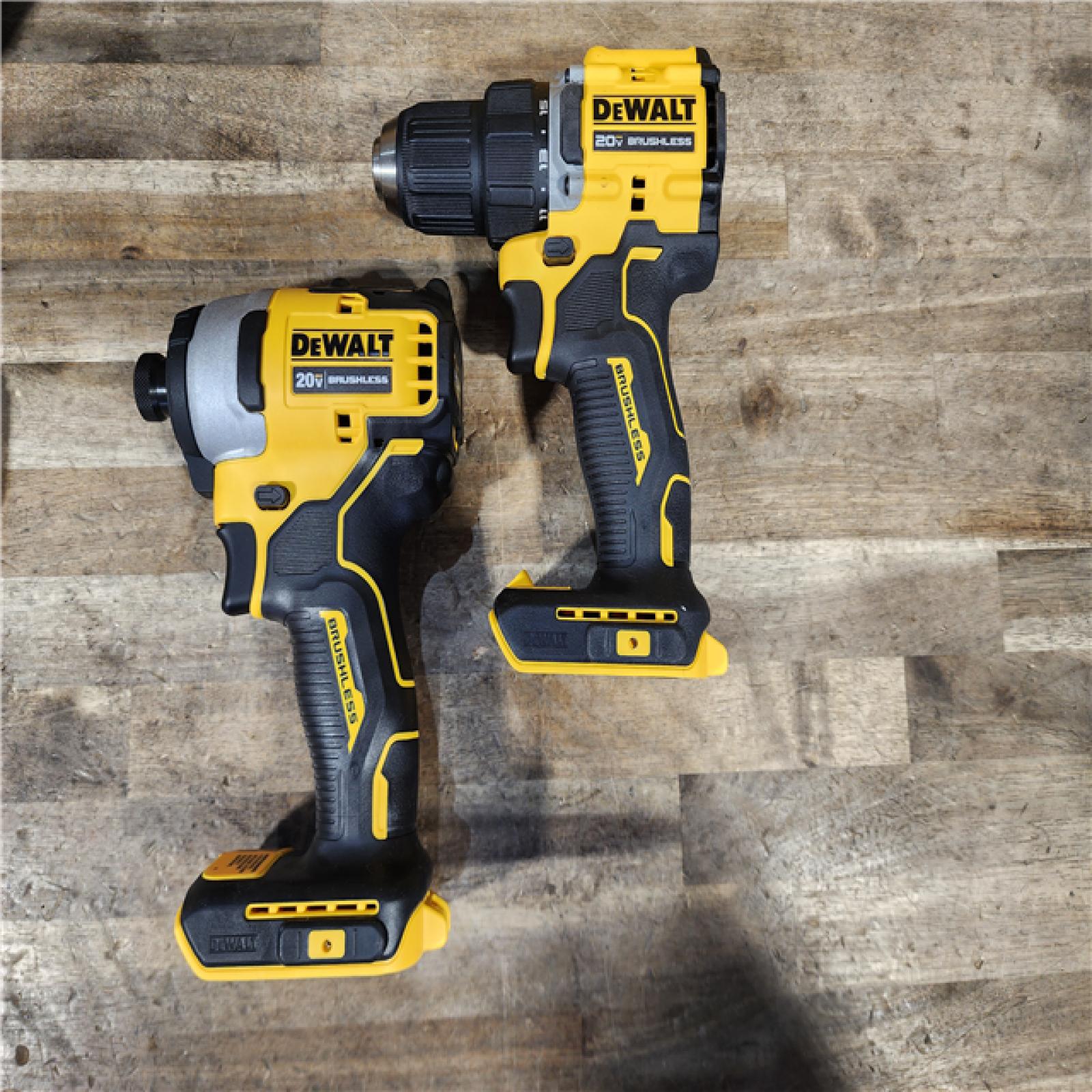 HOUSTON LOCATION - AS-IS Dewalt DCK225D2 20V MAX ATOMIC Brushless Compact Lithium-Ion 1/2 in. Cordless Drill Driver and 1/4 in. Impact Driver Combo Kit with 2 Batteries 2 Ah