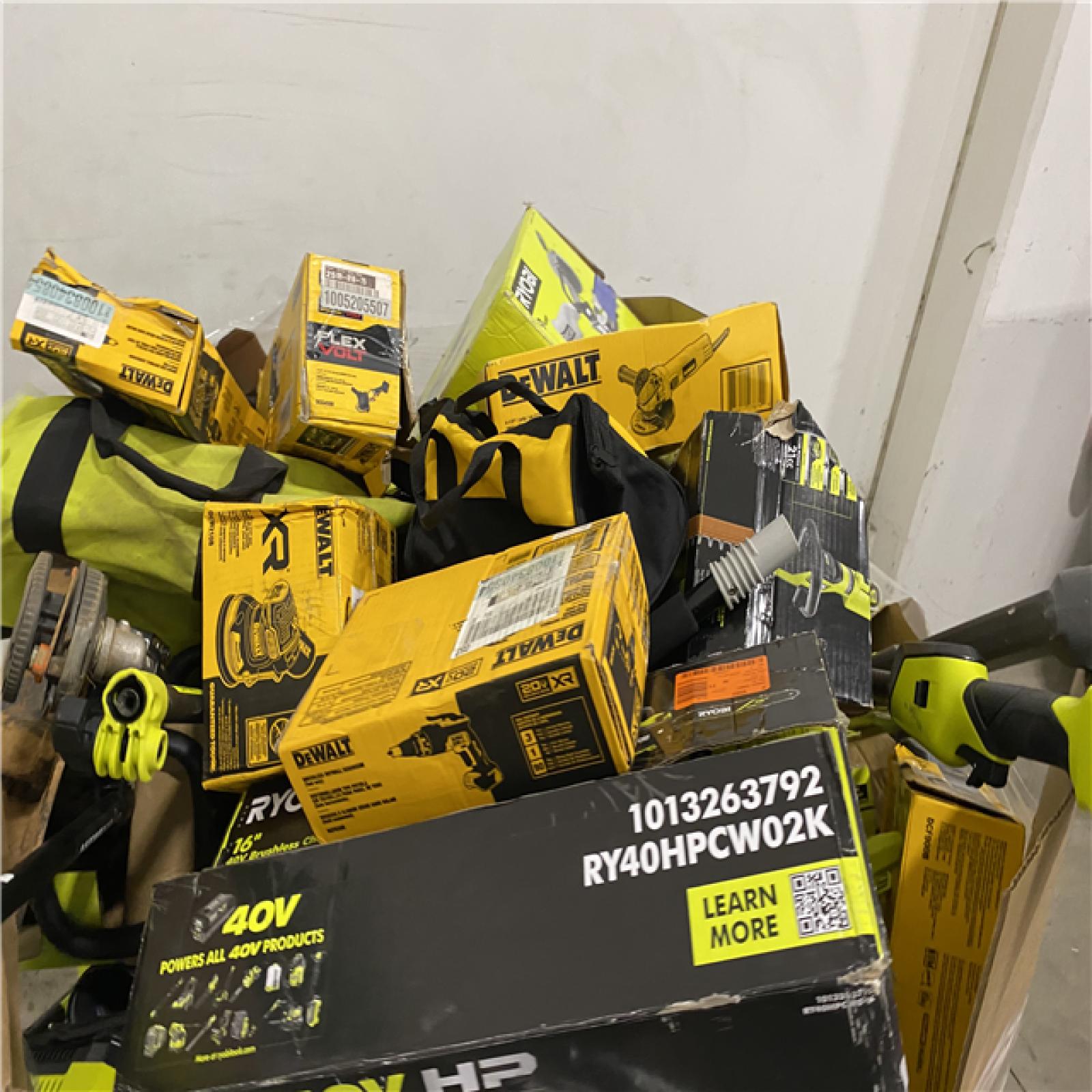 Dallas Location - As-Is Tool Pallet