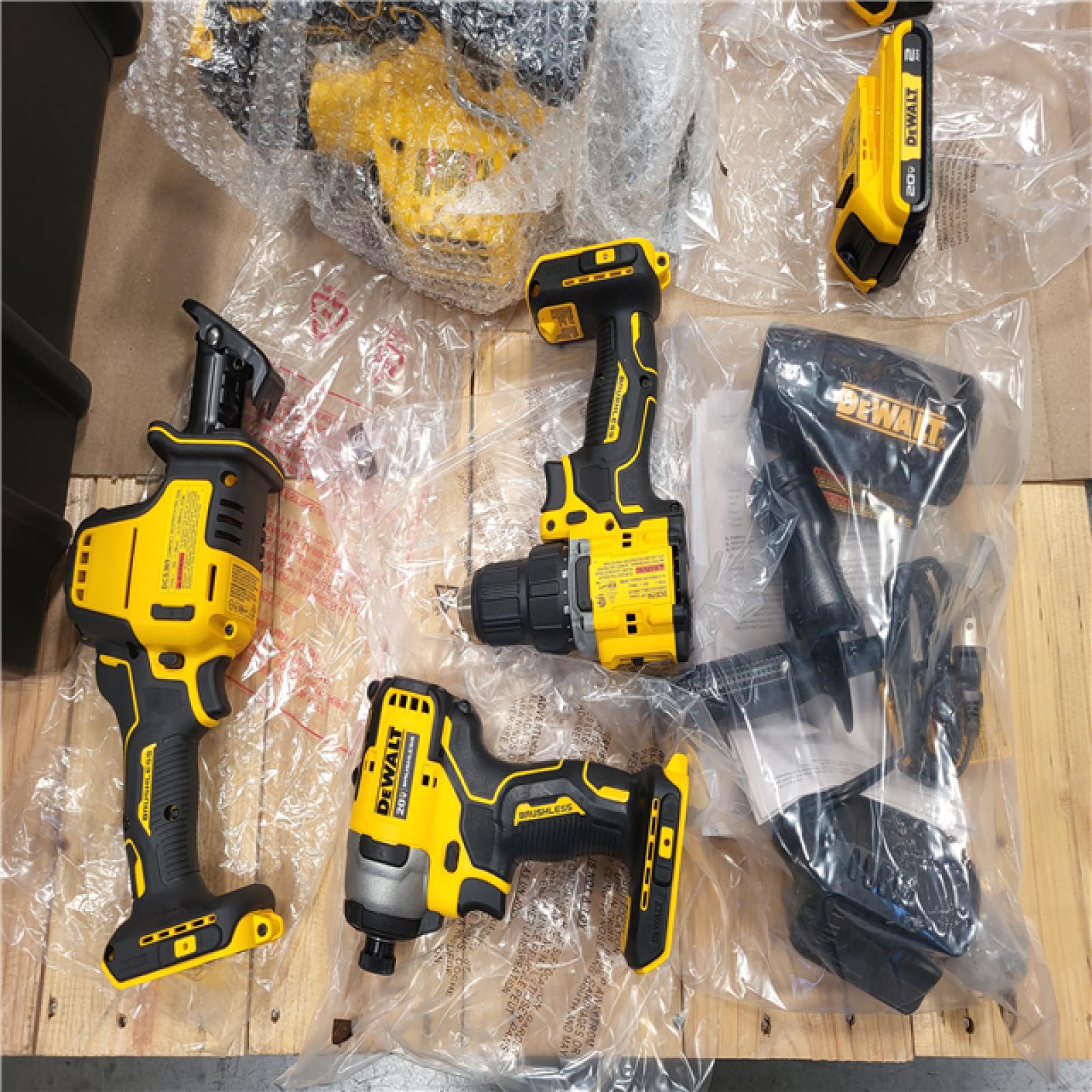 CALIFORNIA AS-IS NEW DEWALT 6-TOOL COMBO KIT W/ TOUGH SYSTEM 2.0 BOX