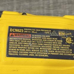 AS-IS DEWALT ATOMIC 20V MAX Lithium Ion Cordless 23 Gauge Pin Nailer Kit