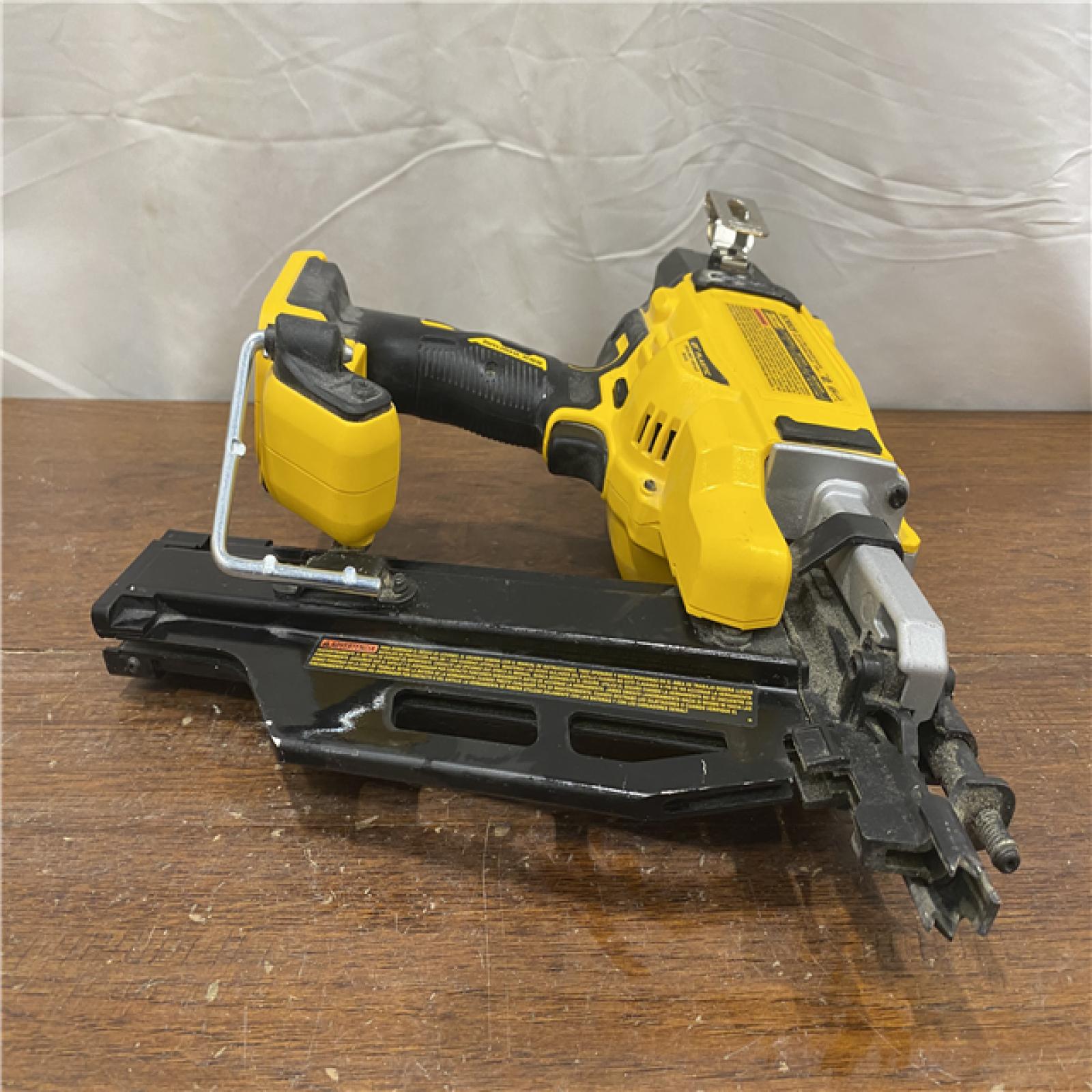 AS-IS DEWALT 20-Volt 21Â° Cordless Framing Nailer (Tool-Only)