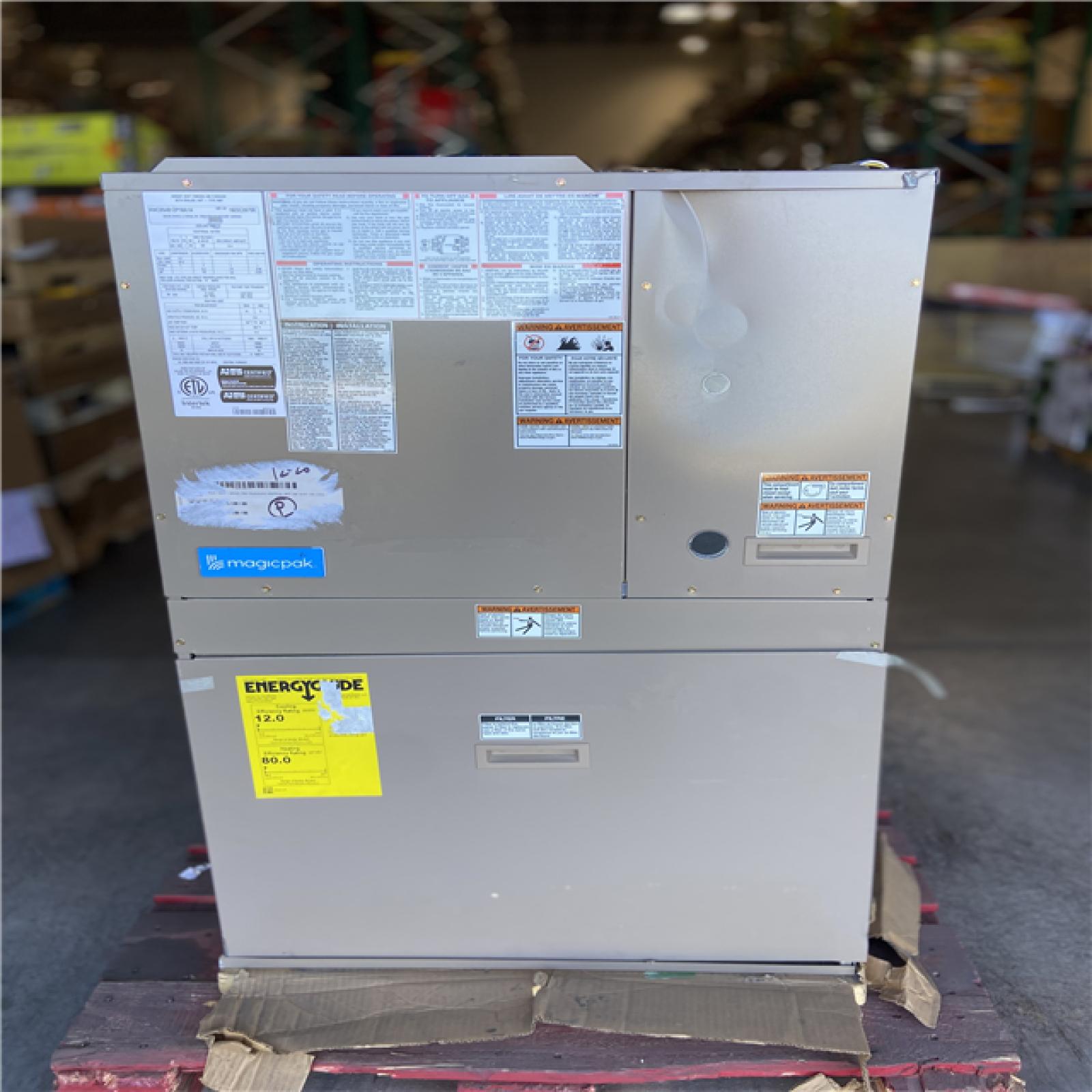 DALLAS LOCATION - MAGIC PAK PACKAGED VERTICAL UNIT 48K HEAT/ 18K COOL HWC8N4812P18A