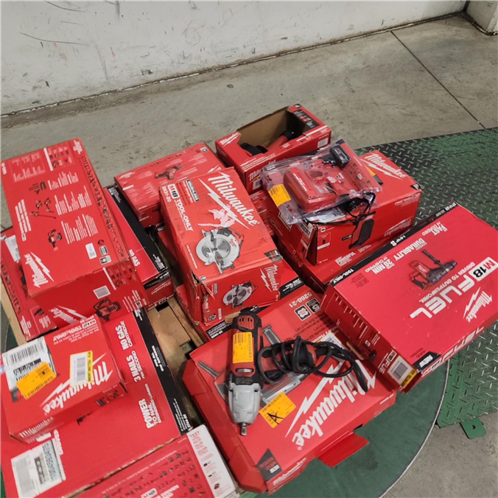 Dallas Location - As-Is MILWAUKEE Tool Pallet