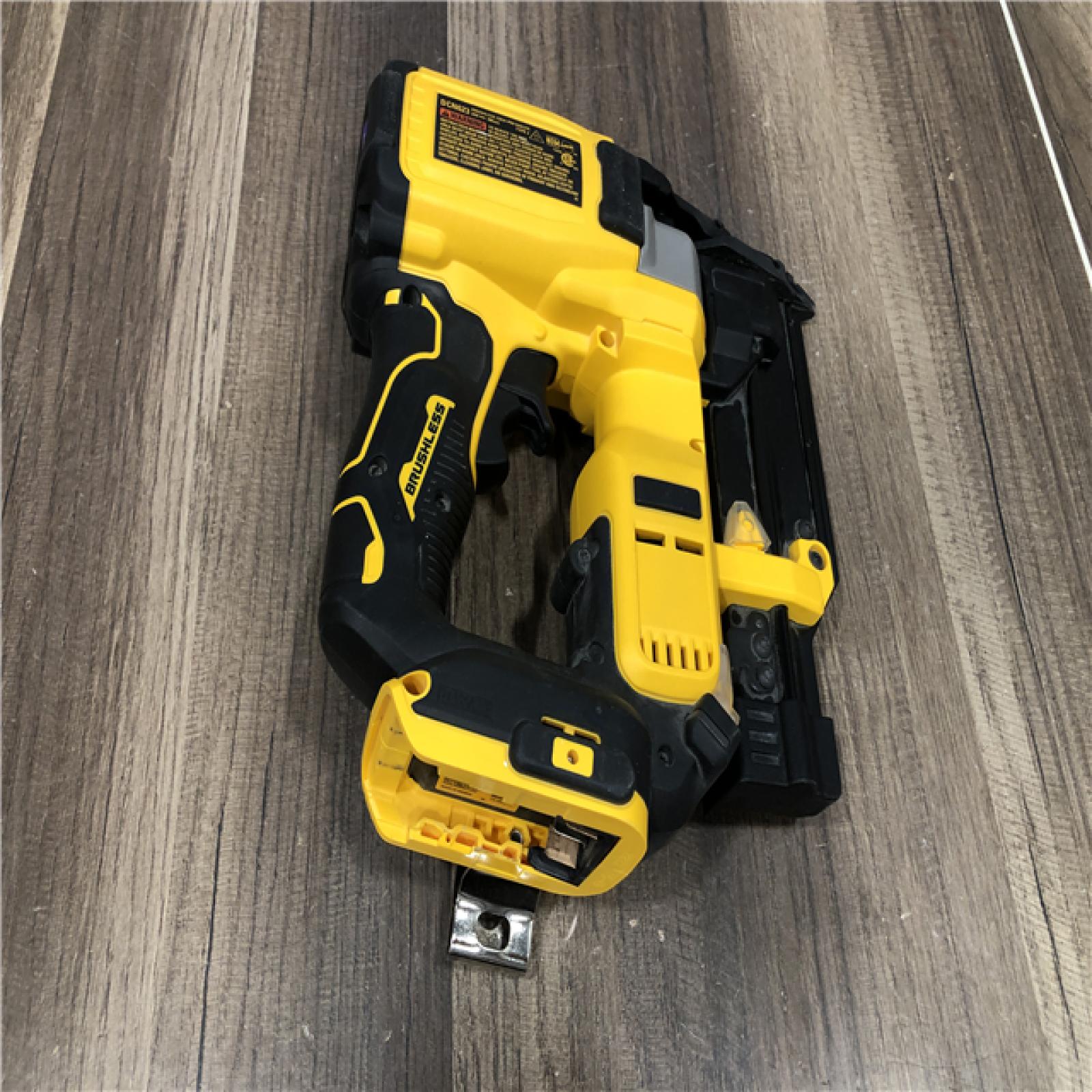 AS-IS DEWALT ATOMIC 20V MAX Lithium Ion Cordless 23 Gauge Pin Nailer Tool Only