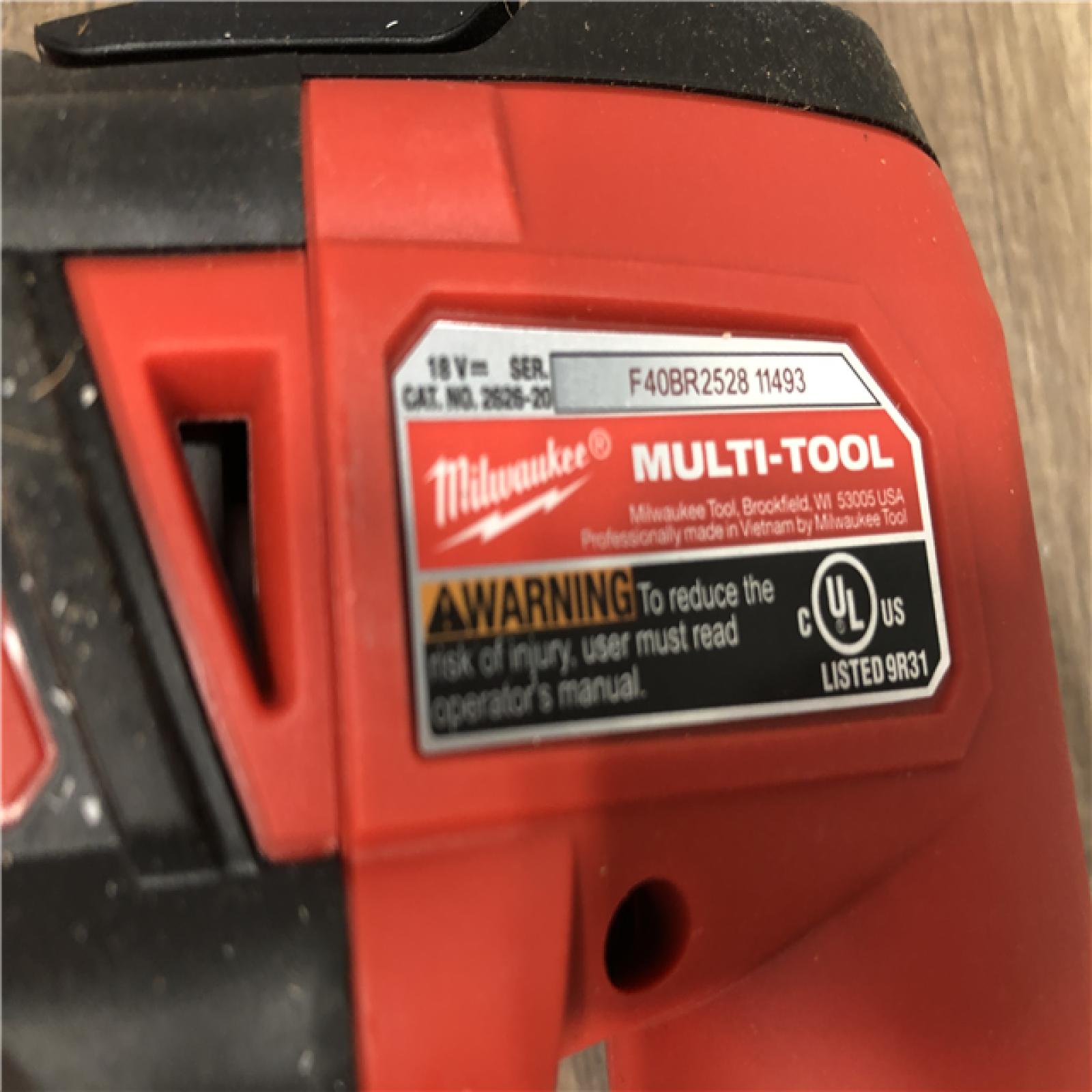 AS-IS Milwaukee M18 18V Lithium-Ion Cordless Oscillating Multi-Tool (Tool-Only)