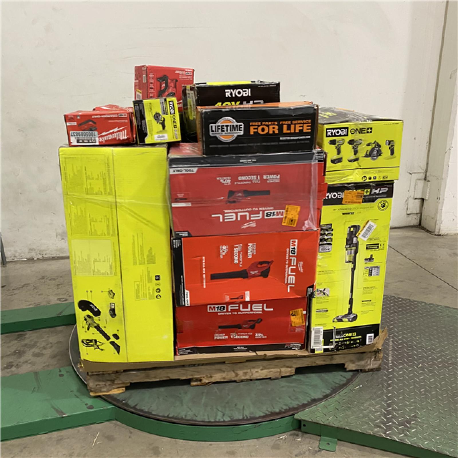 Dallas Location - As-Is Tool Pallet