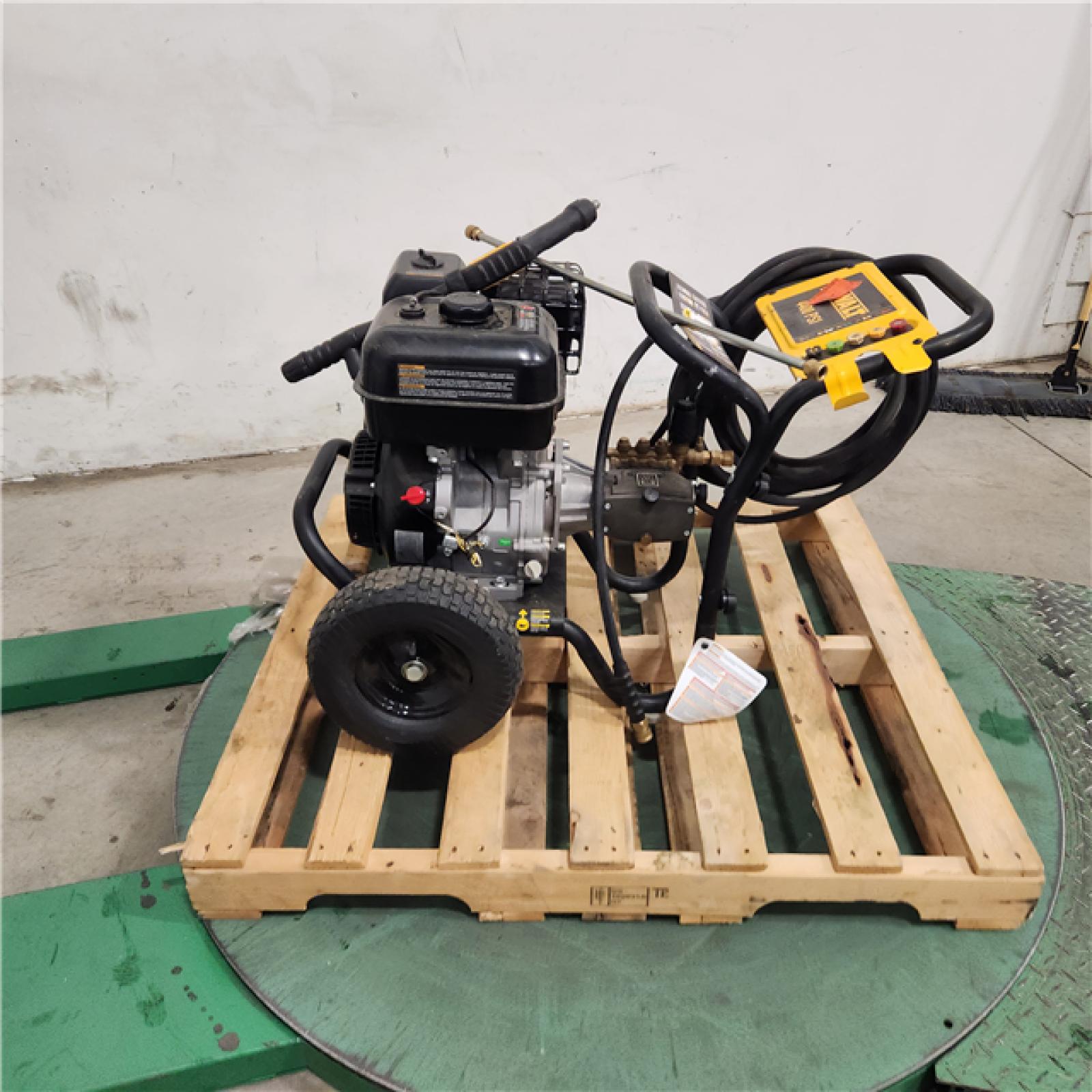 Dallas Location AsIs DEWALT DXPW61156 4400 psi Gas Pressure Washer