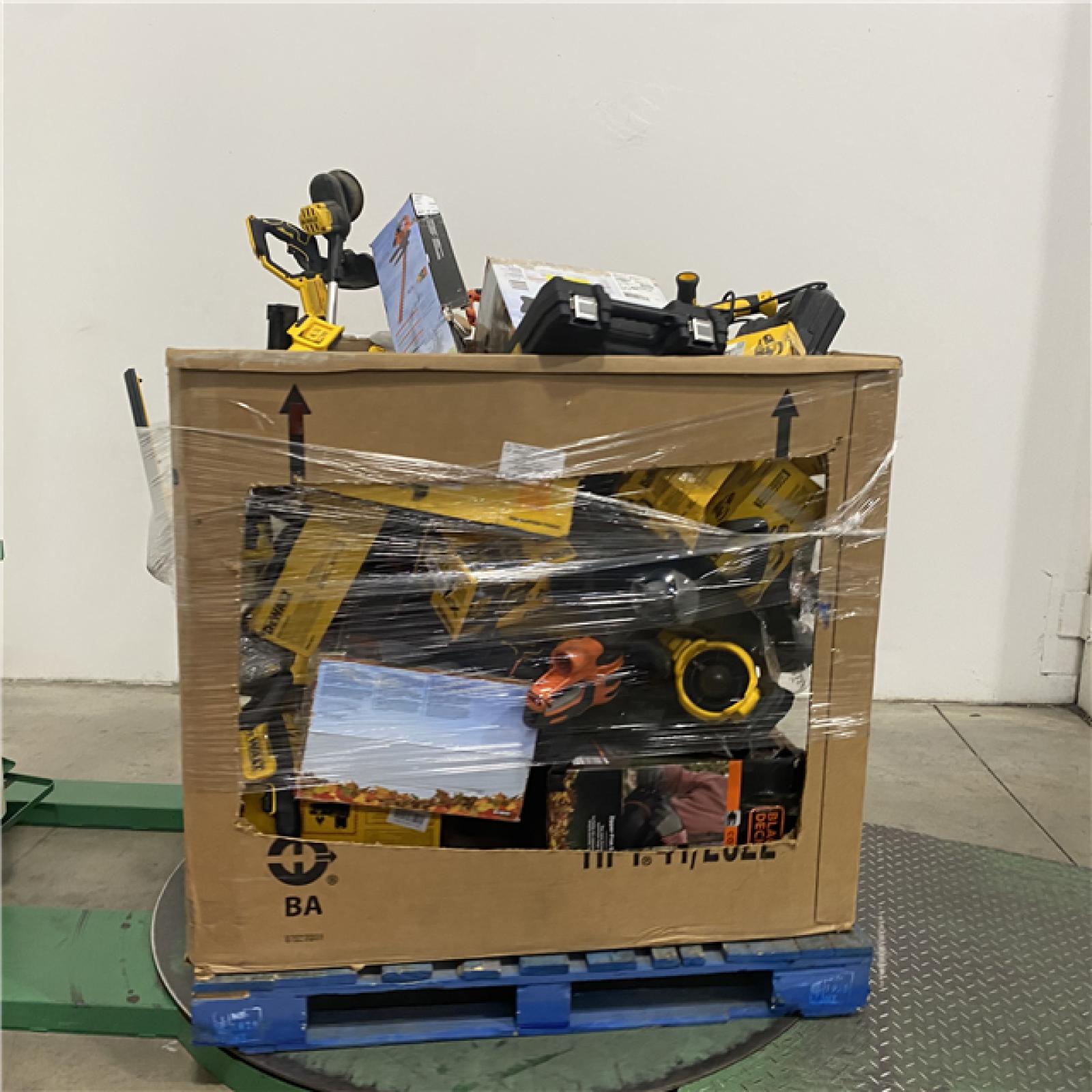 Dallas Location - As-Is Tool Pallet
