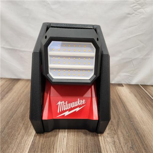 AS-IS - Milwaukee M18 ROVER Dual Power Flood Light