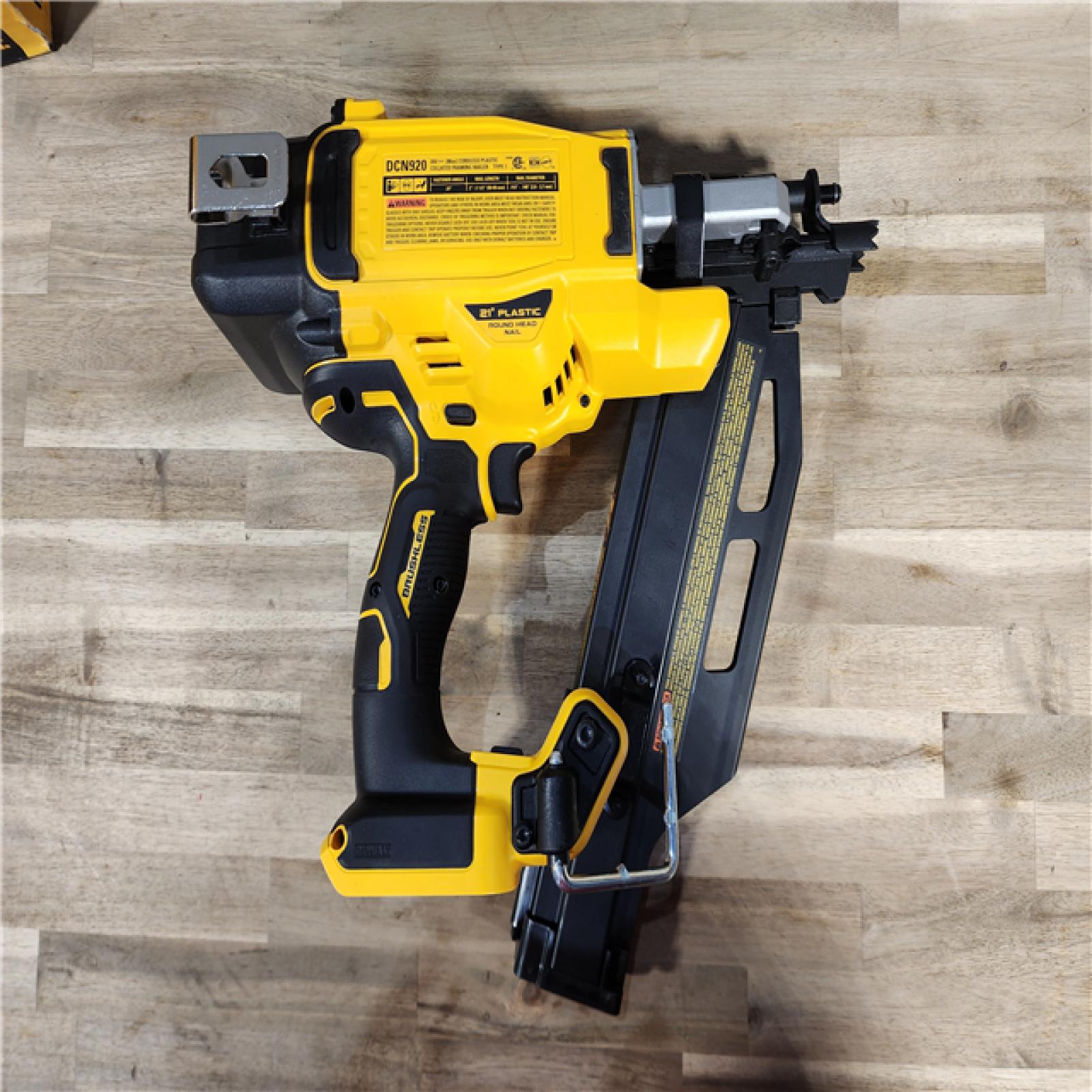 HOUSTON LOCATION - AS-IS DEWALT 20-Volt 21° Cordless Framing Nailer (Tool-Only)