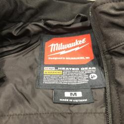 AS-IS Milwaukee Brown Medium Unisex Heated Vest Kit