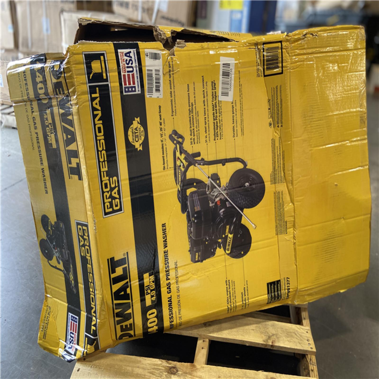 DALLAS LOCATION - DEWALT 4400 PSI 4.0 GPM Cold Water Gas Pressure Washer