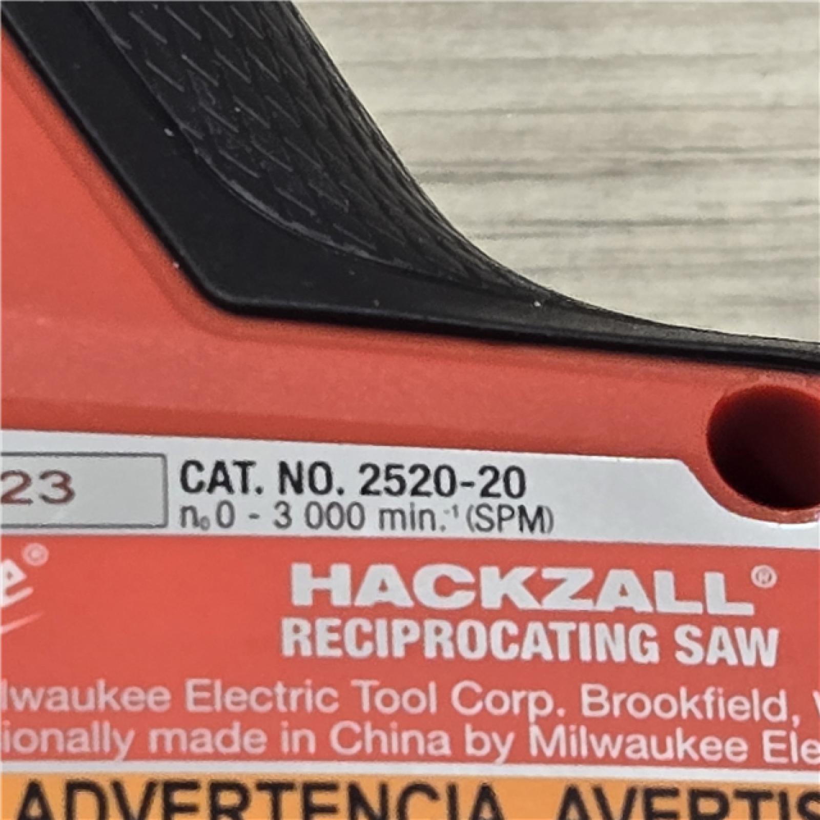 AS-IS Milwaukee M12 FUEL 12V Cordless HACKZALL Reciprocating Saw Kit
