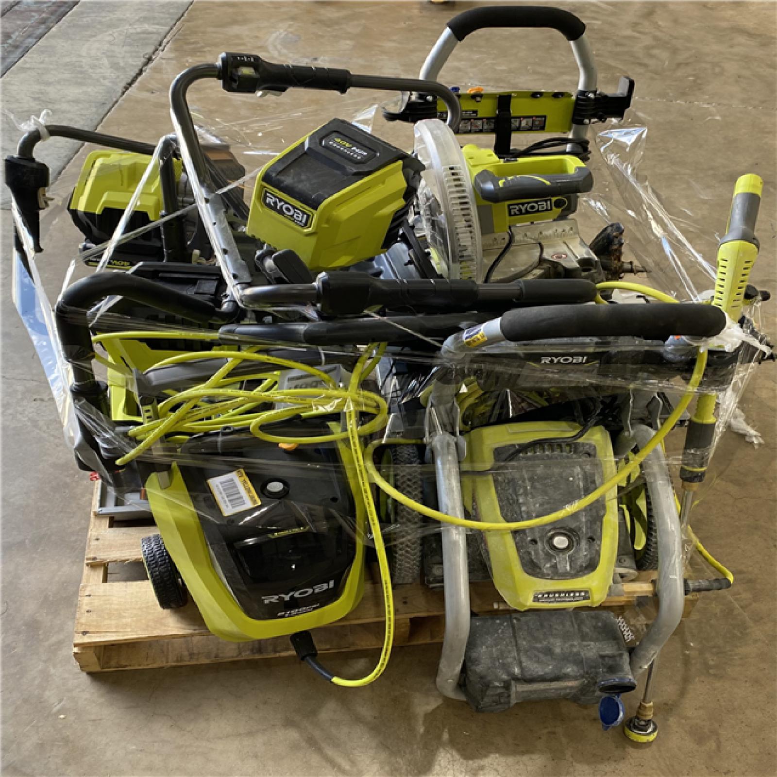 Houston Location AS IS - Tool Pallet