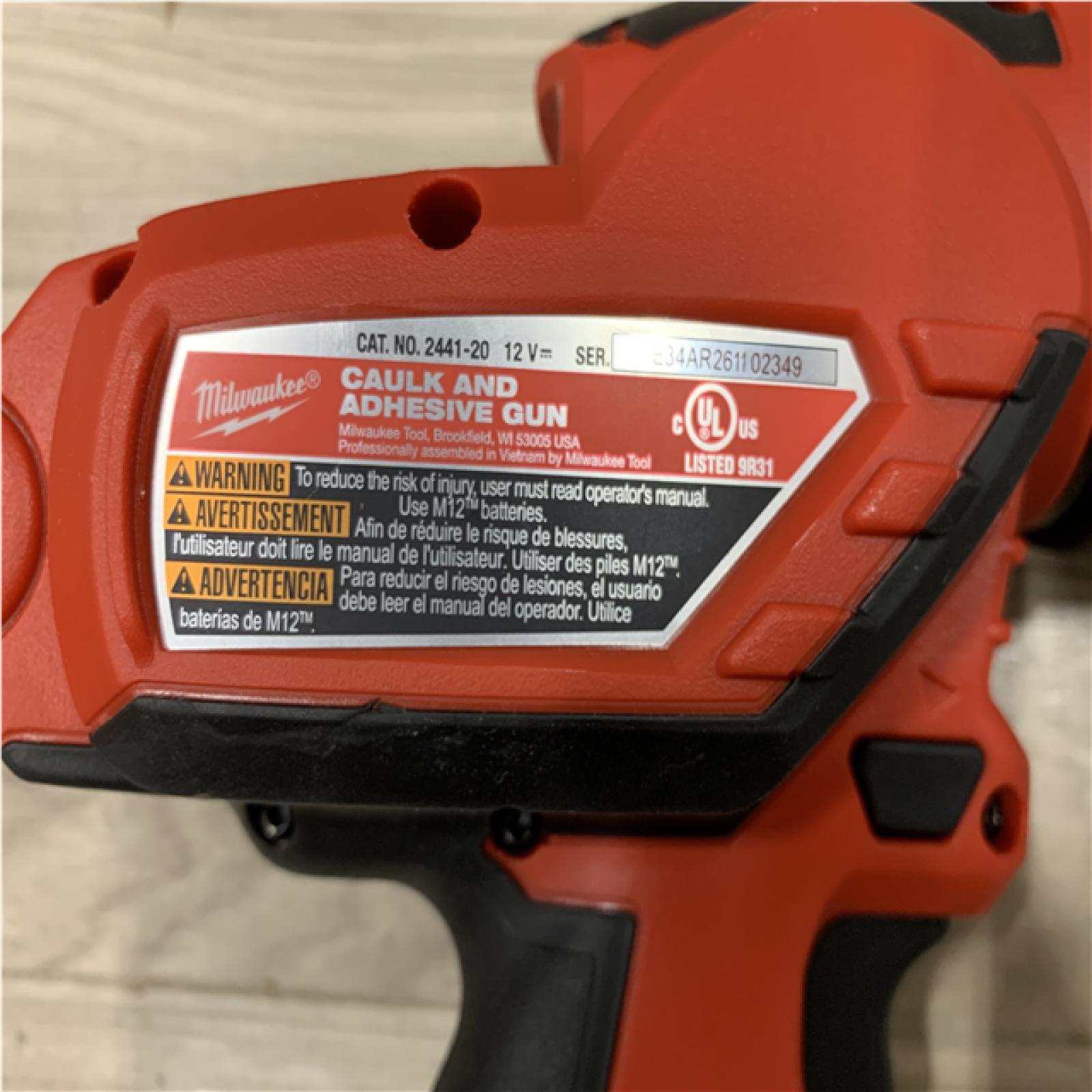 AS-IS Milwaukee 12V Lithium-Ion Cordless 10 oz. Adhesive and Caulk Gun (Tool-Only)