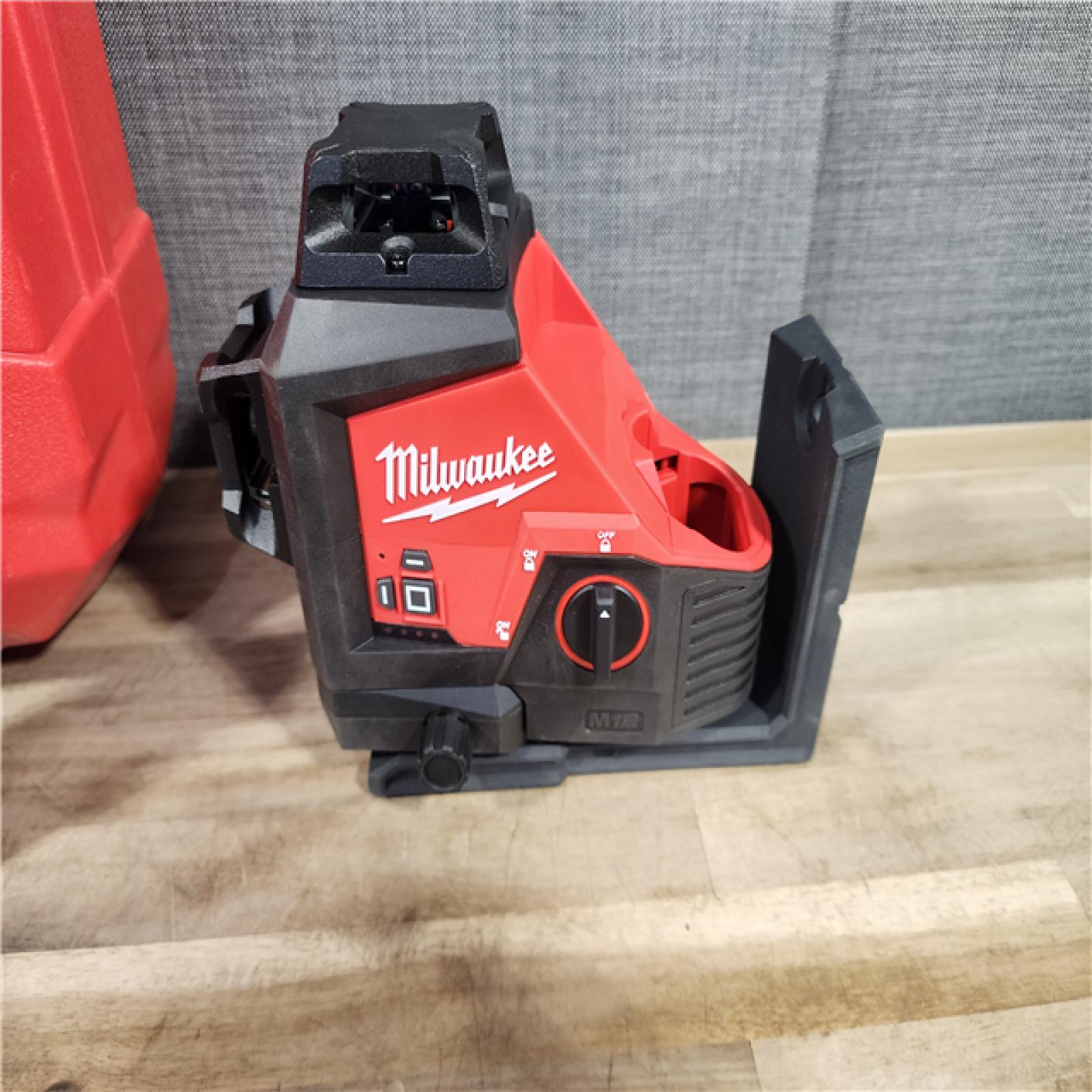 HOUSTON LOCATION - AS-IS Milwaukee-3632-21 M12 Green Beam Laser 360Â° 3-Plane Kit