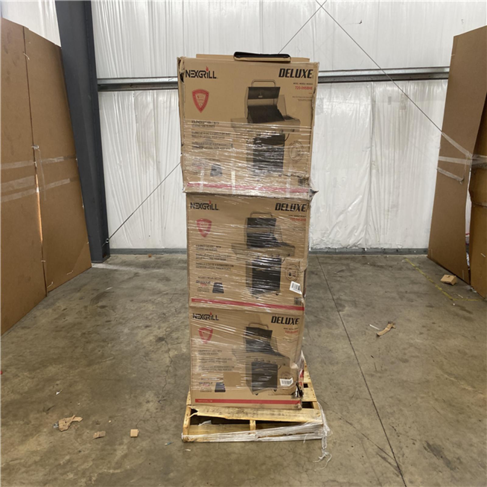 Houston Location AS IS - NexGrill 4 Burner Gas Grill with side burner