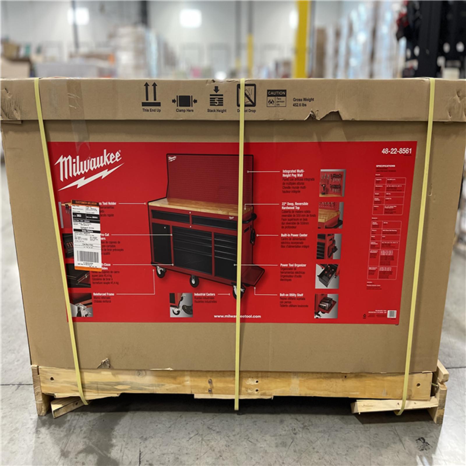 DALLAS LOCATION- NEW!- Milwaukee 61 in. 11-Drawer/1-Door 22 in. D Mobile Workbench