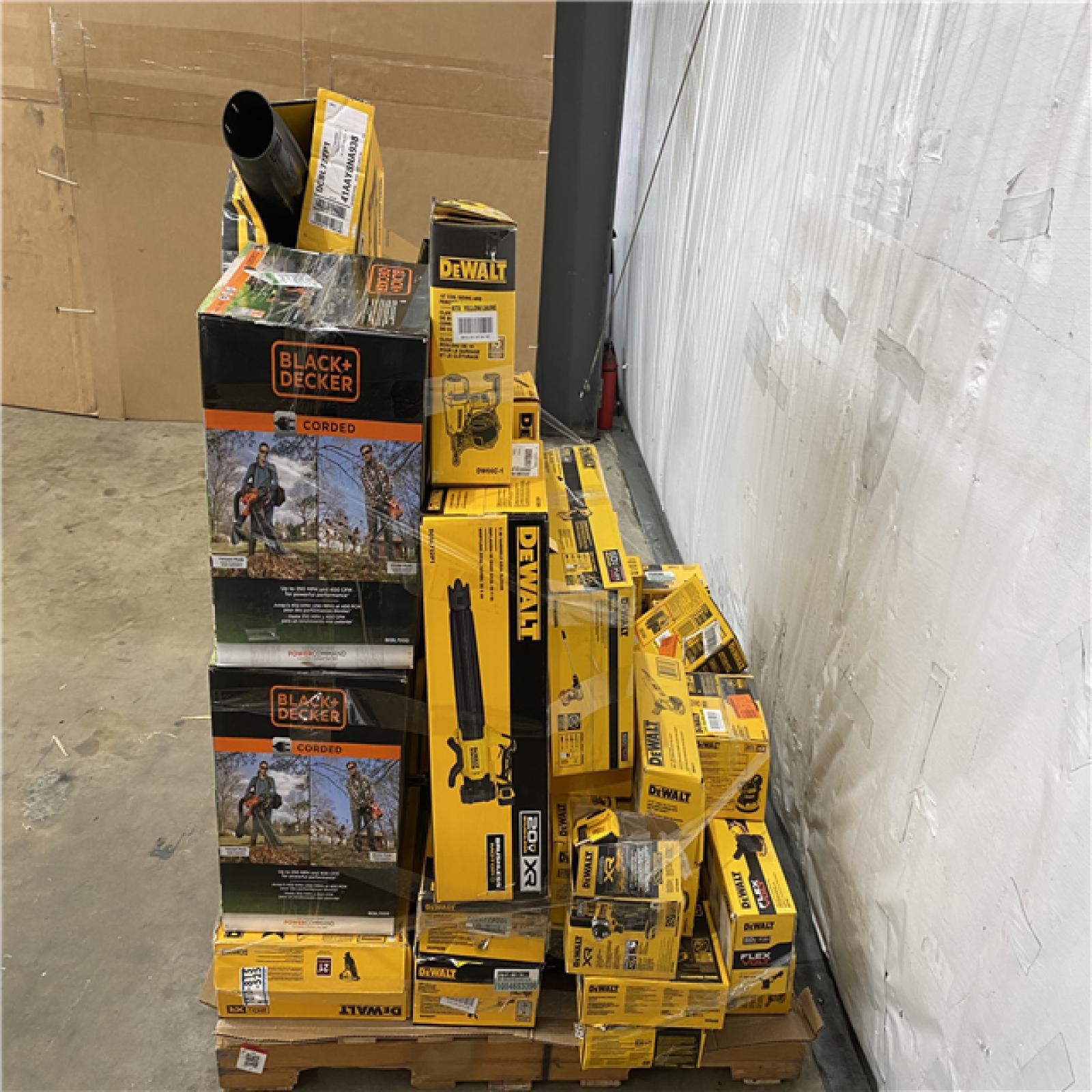 Houston Location AS IS - Tool Pallet