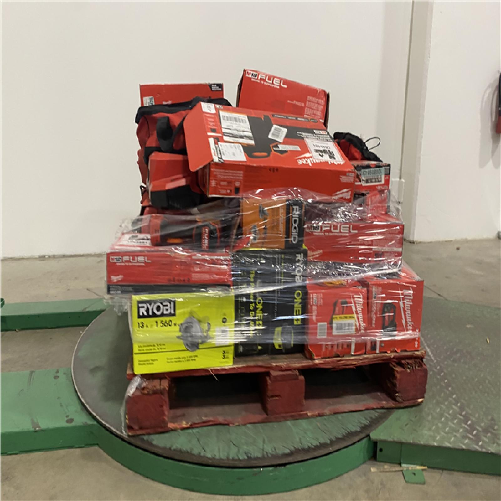 Dallas Location - As-Is Tool Pallet