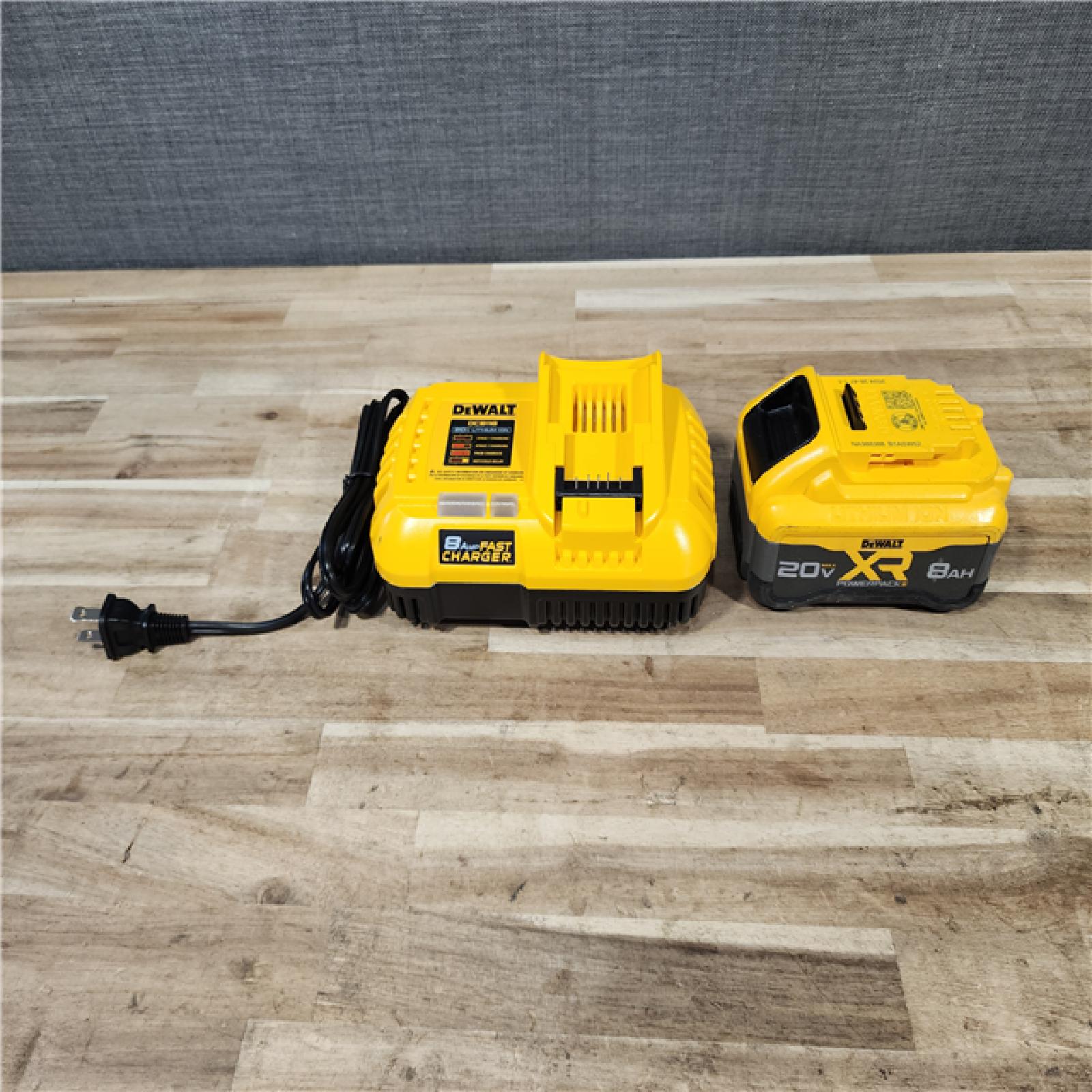 HOUSTON LOCATION - AS-IS DEWALT 20V XR Lithium-Ion Cordless Hammer Drill Kit