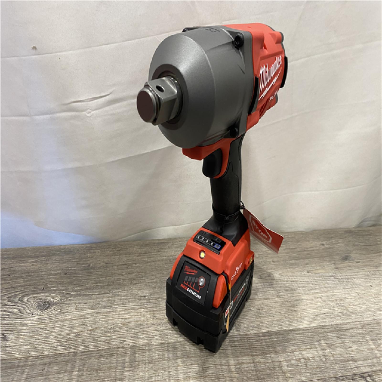 AS-IS Milwaukee FUEL ONE-KEY 18V Li-Ion Brushless Cordless 3/4 in. High-Torque Impact Wrench Kit