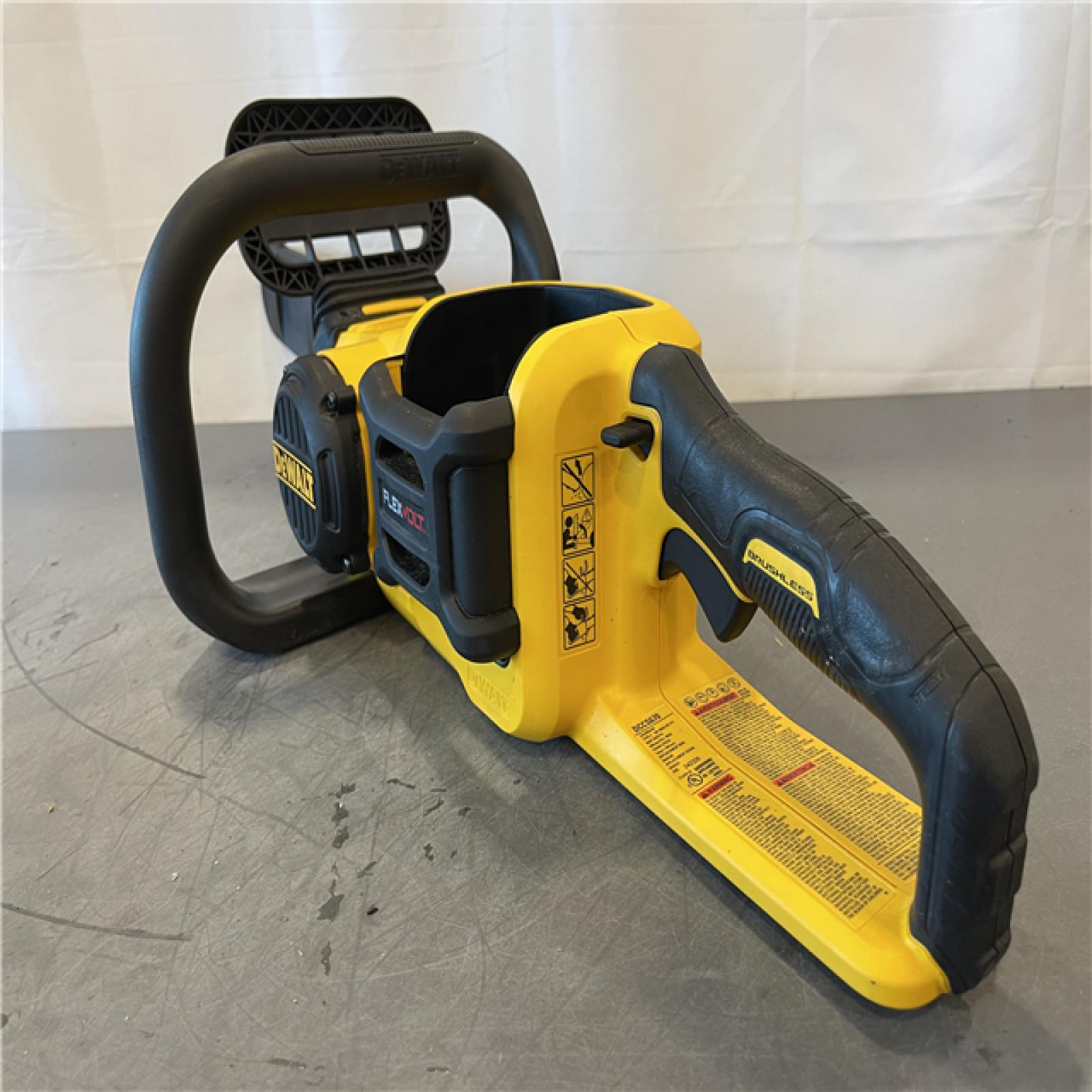 AS-IS - DEWALT  FLEXVOLT 60V MAX 16in. Brushless Cordless Battery Powered Chainsaw Kit