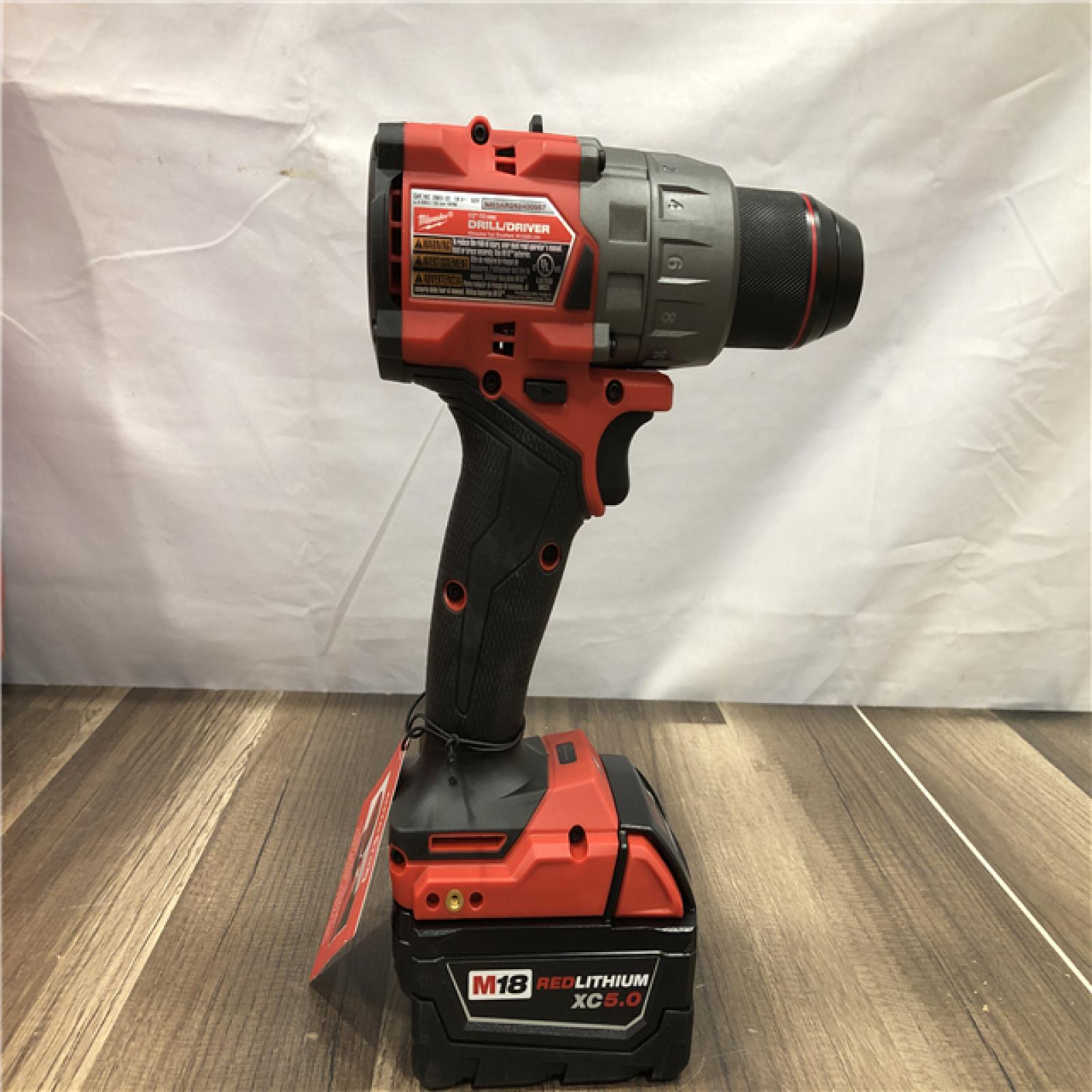 AS-IS Milwaukee FUEL 18V Lithium-Ion Brushless Cordless 1/2 in. Drill/Driver Kit