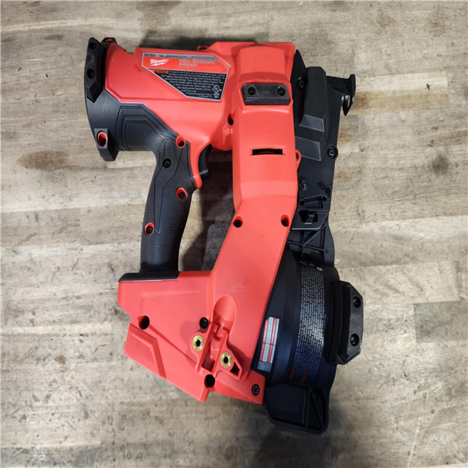 HOUSTON LOCATION - AS-IS (APPEARS LIKE NEW) Milwaukee M18 FUEL 18-Volt Lithium-Ion Brushless Cordless Coil Roofing Nailer (Tool Only)